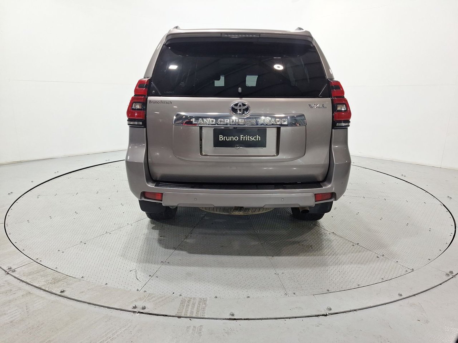 Toyota LAND CRUISER NEW LAND CRUISER PRADO LTD 4.0 AUT 2019 - Imagen 7 de 20