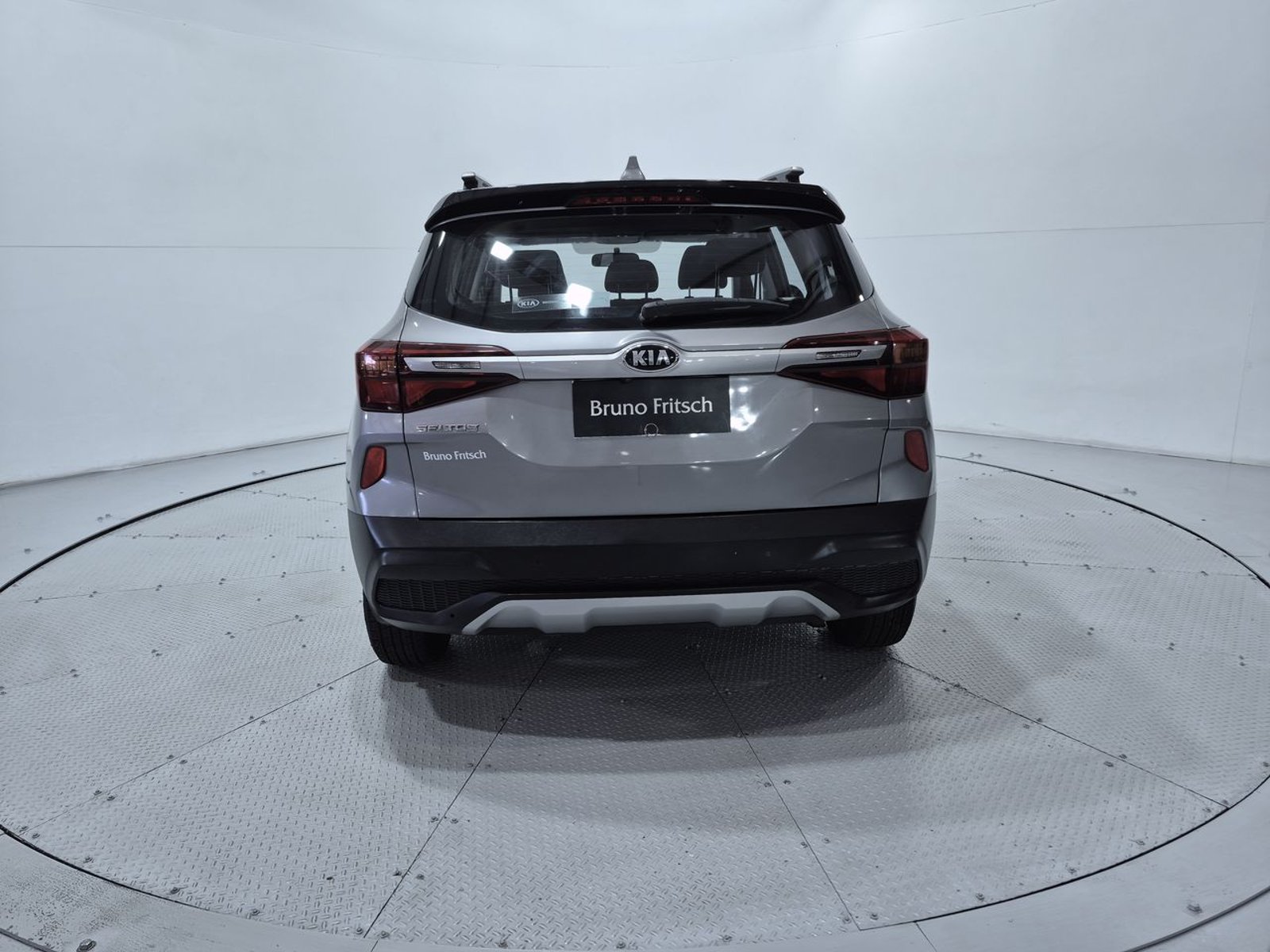 Kia SELTOS MPI 6MT 1.6 2021 - Imagen 7 de 20