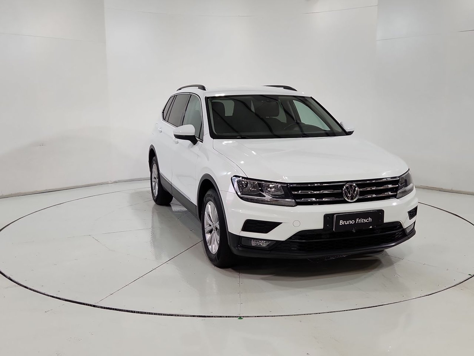 Volkswagen TIGUAN TSI 1.4 AUT 2018 - Imagen 16 de 20