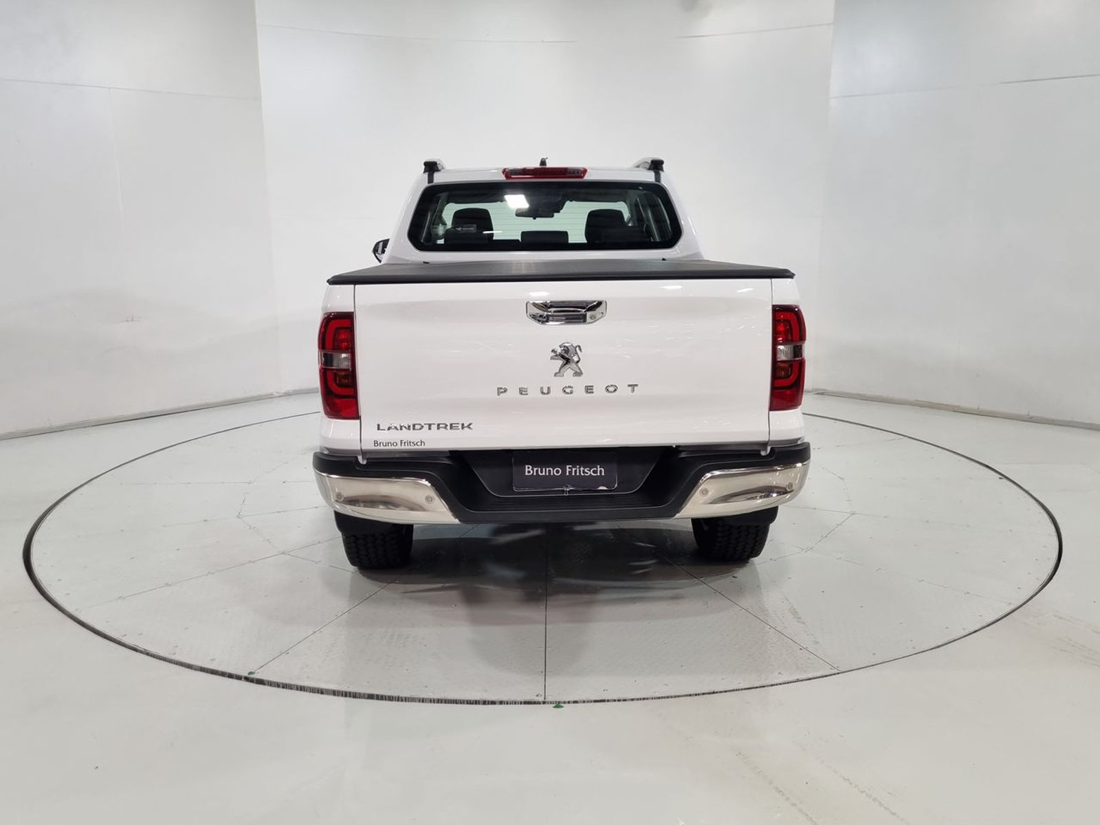 Peugeot LANDTREK BLUEHDI 4X4 2.2 AUT 2026 - Imagen 9 de 20