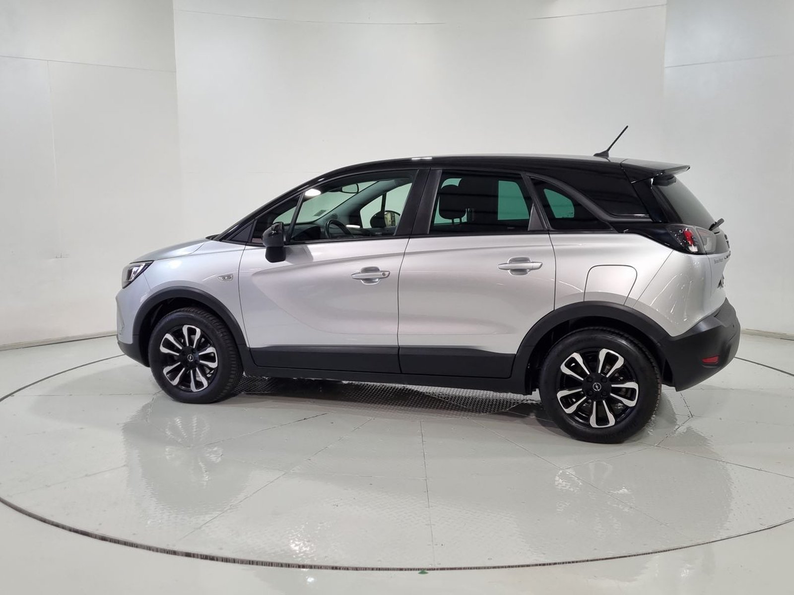 Opel CROSSLAND 110 1.2 2024 - Imagen 6 de 20