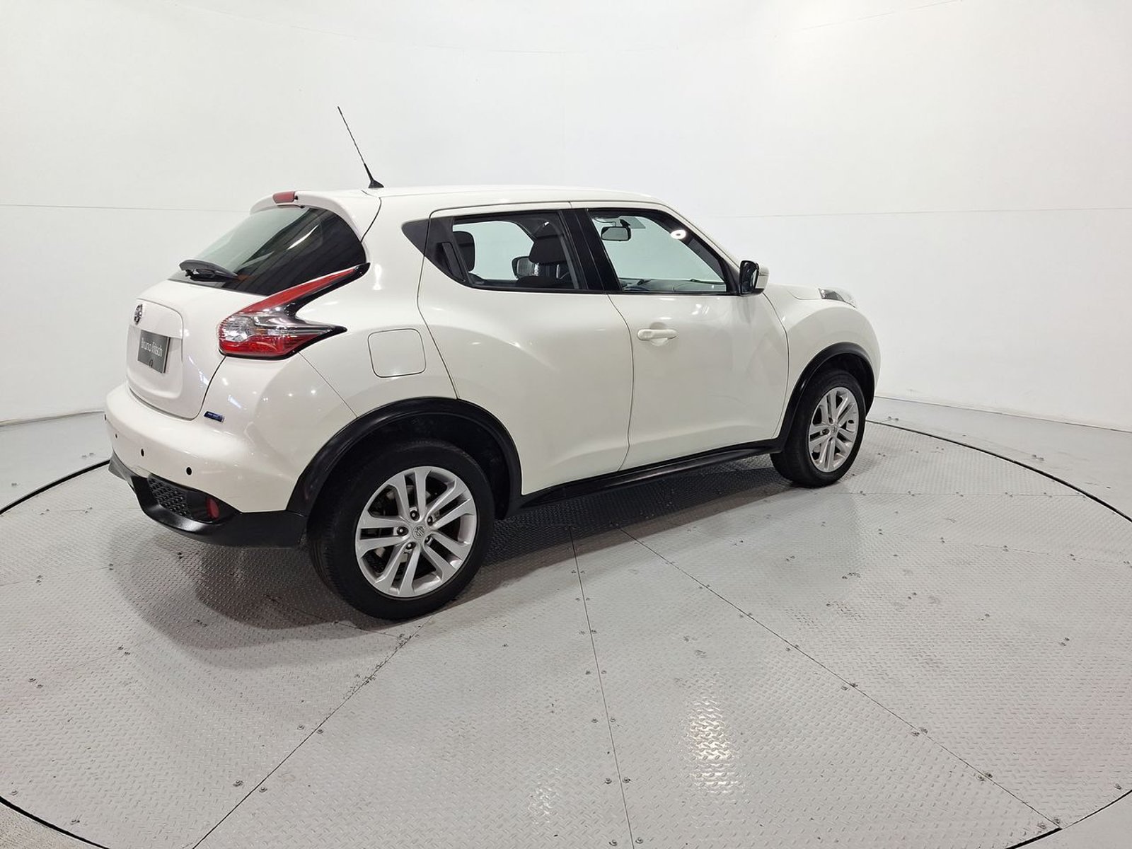 Nissan JUKE SENSE 1.6 AUT 2017 - Imagen 9 de 20