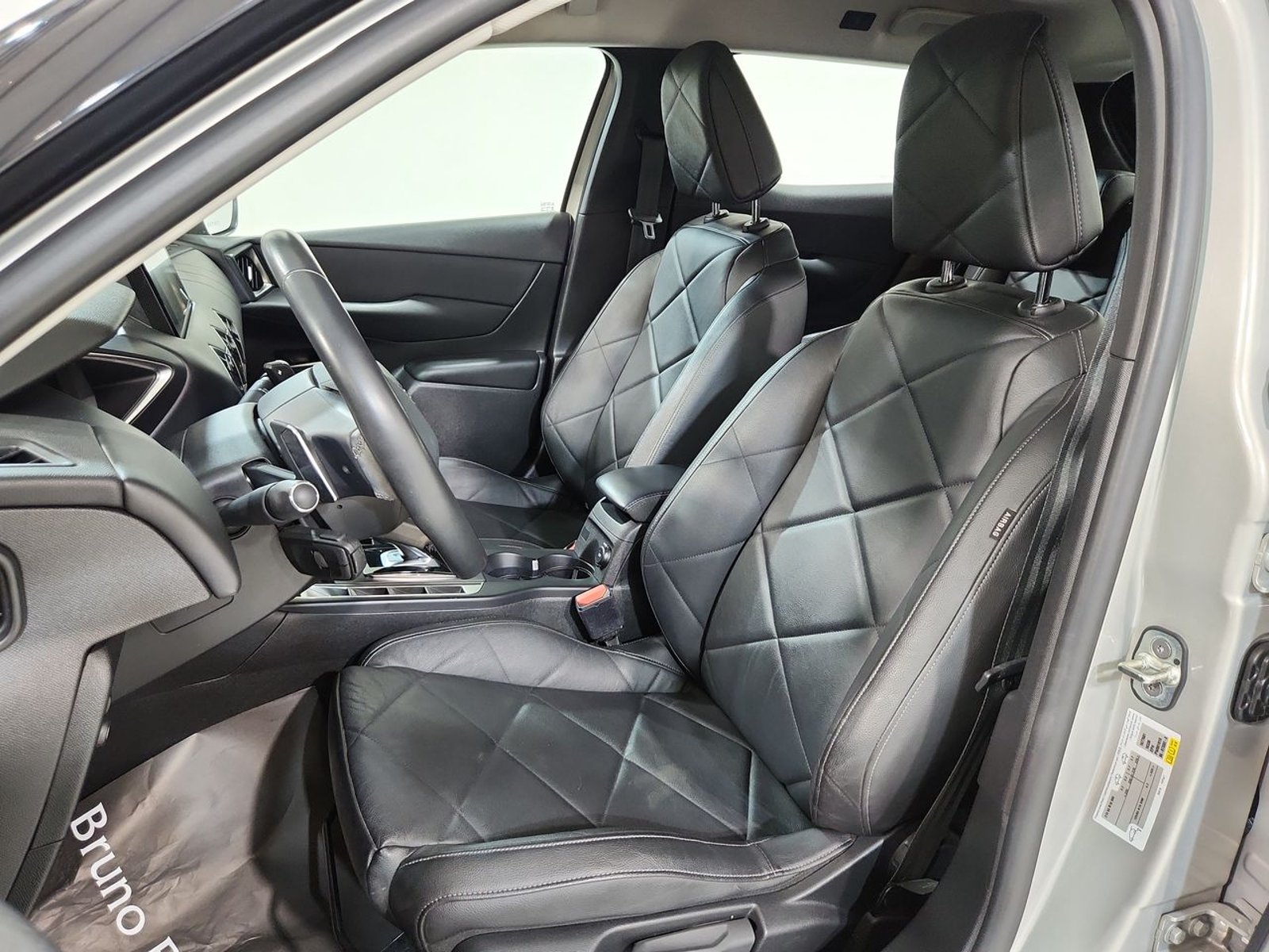 Ds DS3 3 CROSSBACK HDI 1.2 AUT 2023 - Imagen 20 de 20