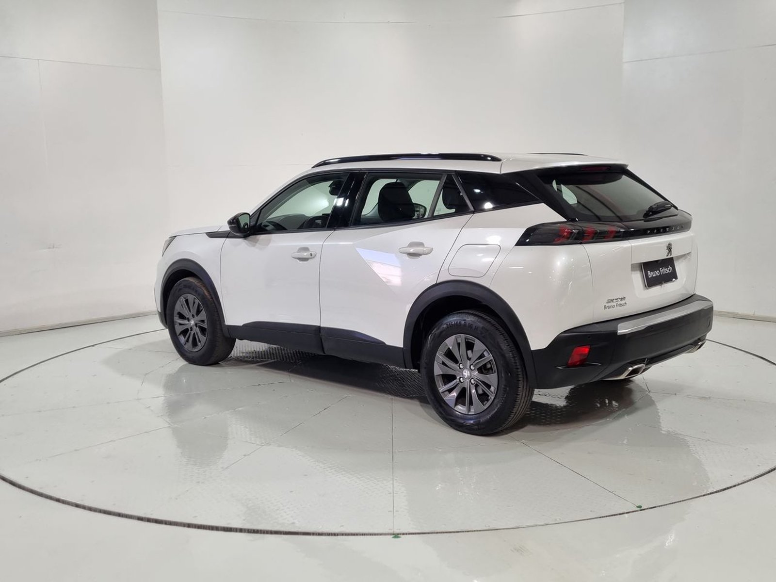 Peugeot 2008 PURETECH 130 1.2 2022 - Imagen 7 de 20