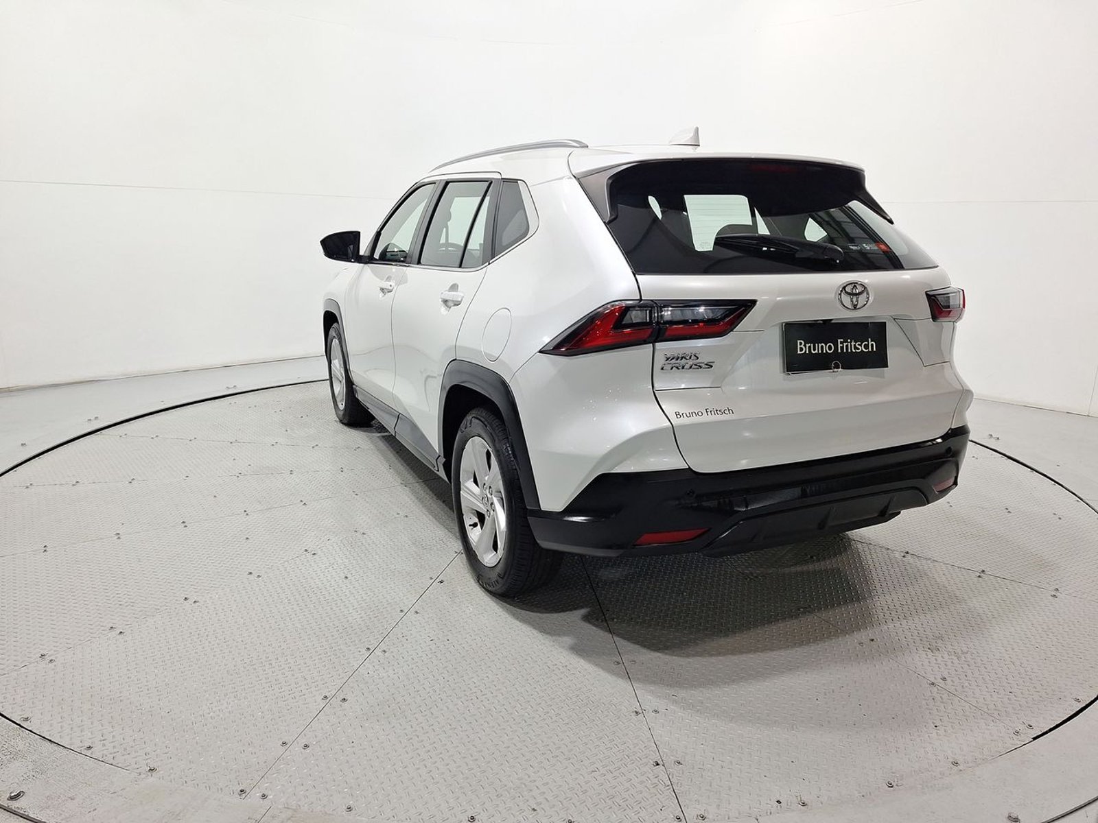 Toyota YARIS CROSS 1.5 2025 - Imagen 6 de 20