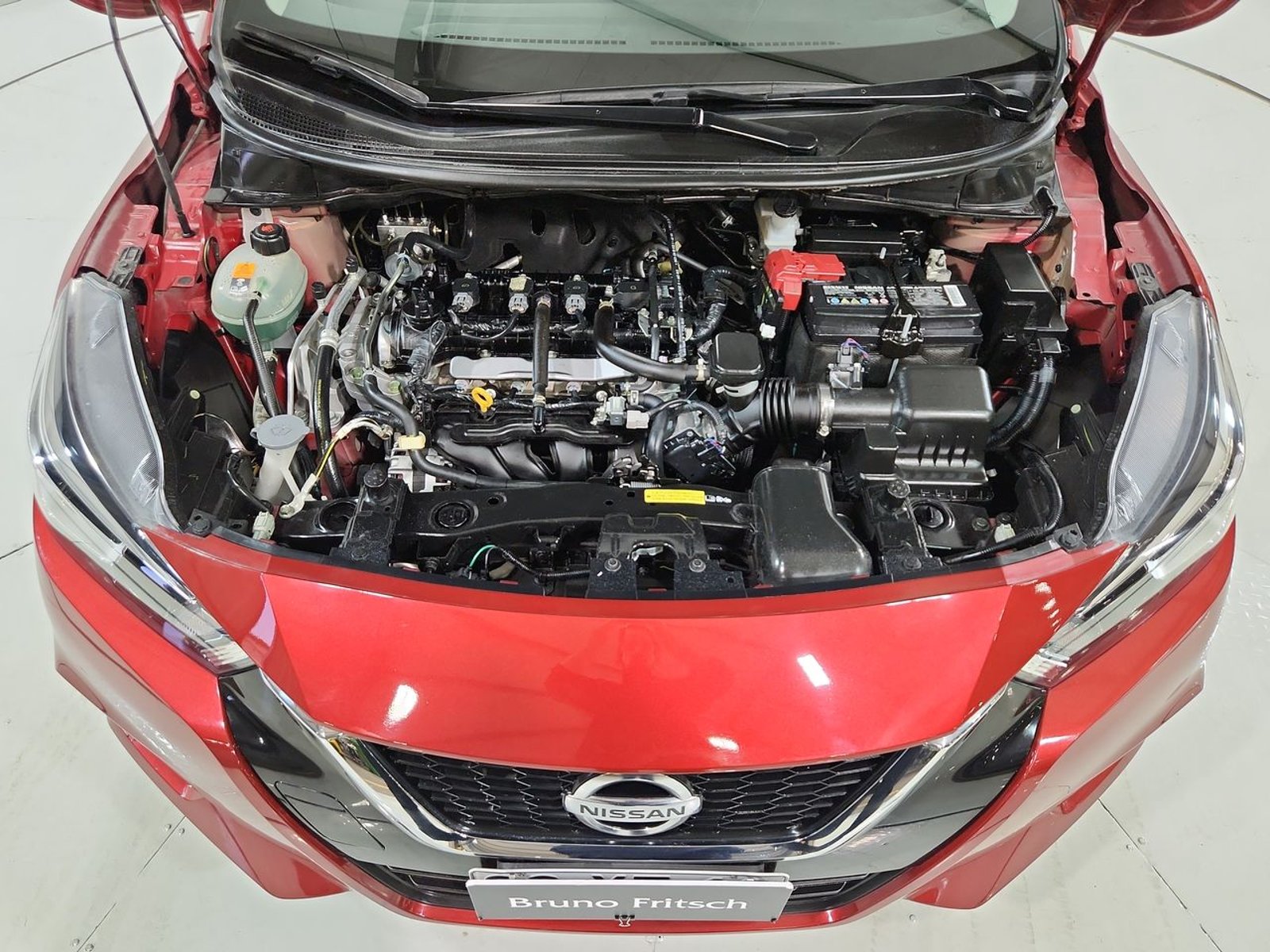 Nissan VERSA MT 1.6 2023 - Imagen 19 de 20