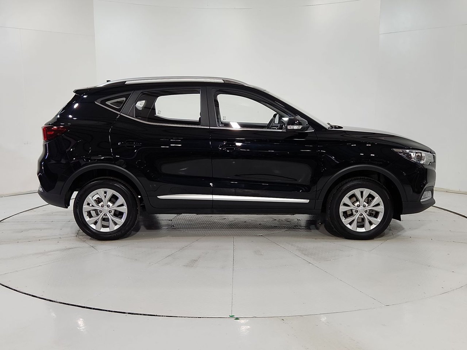 Mg ZS MT 1.5 2024 - Imagen 13 de 20