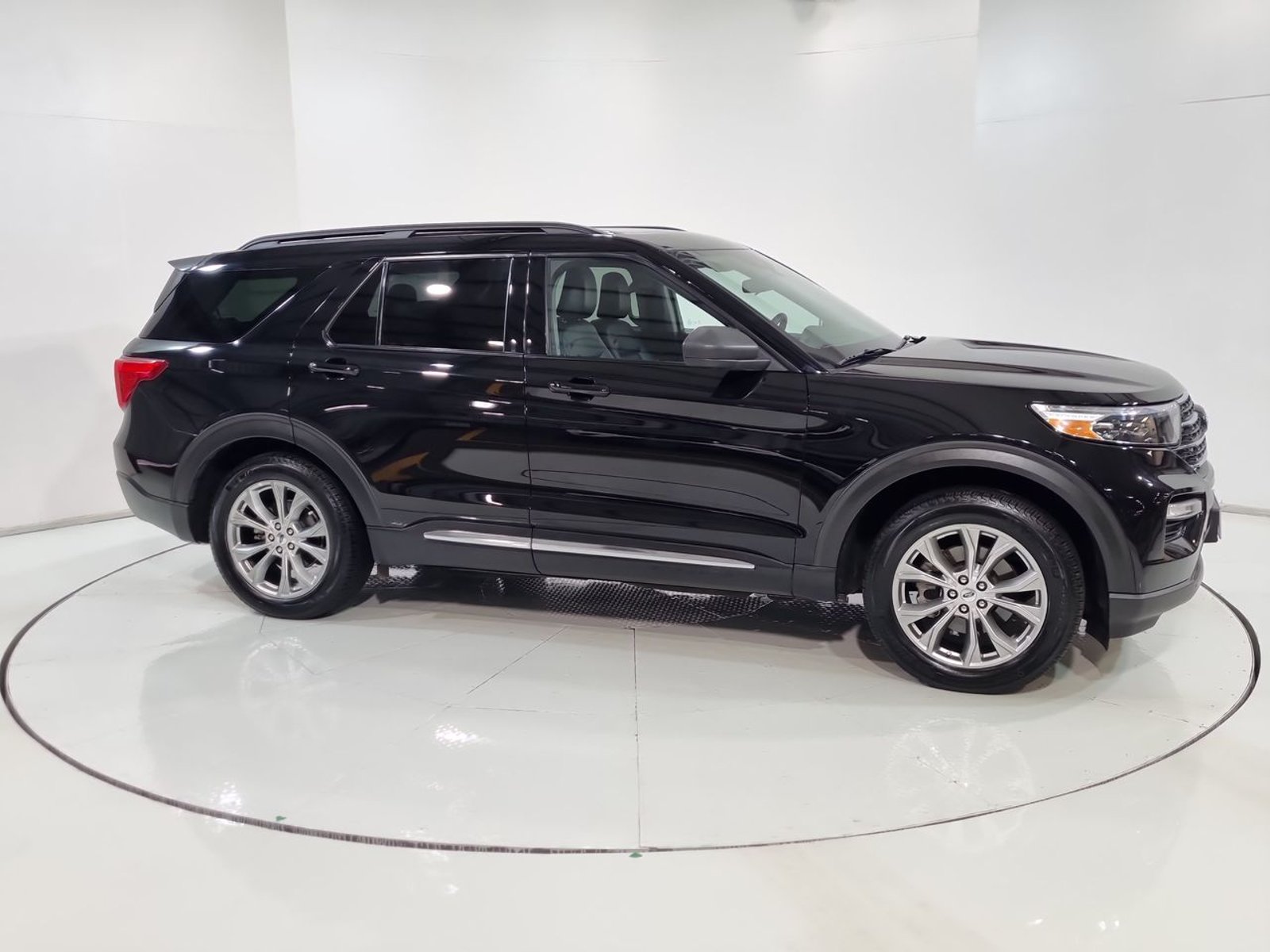 Ford EXPLORER XLT 2.3 AUT 2024 - Imagen 14 de 20