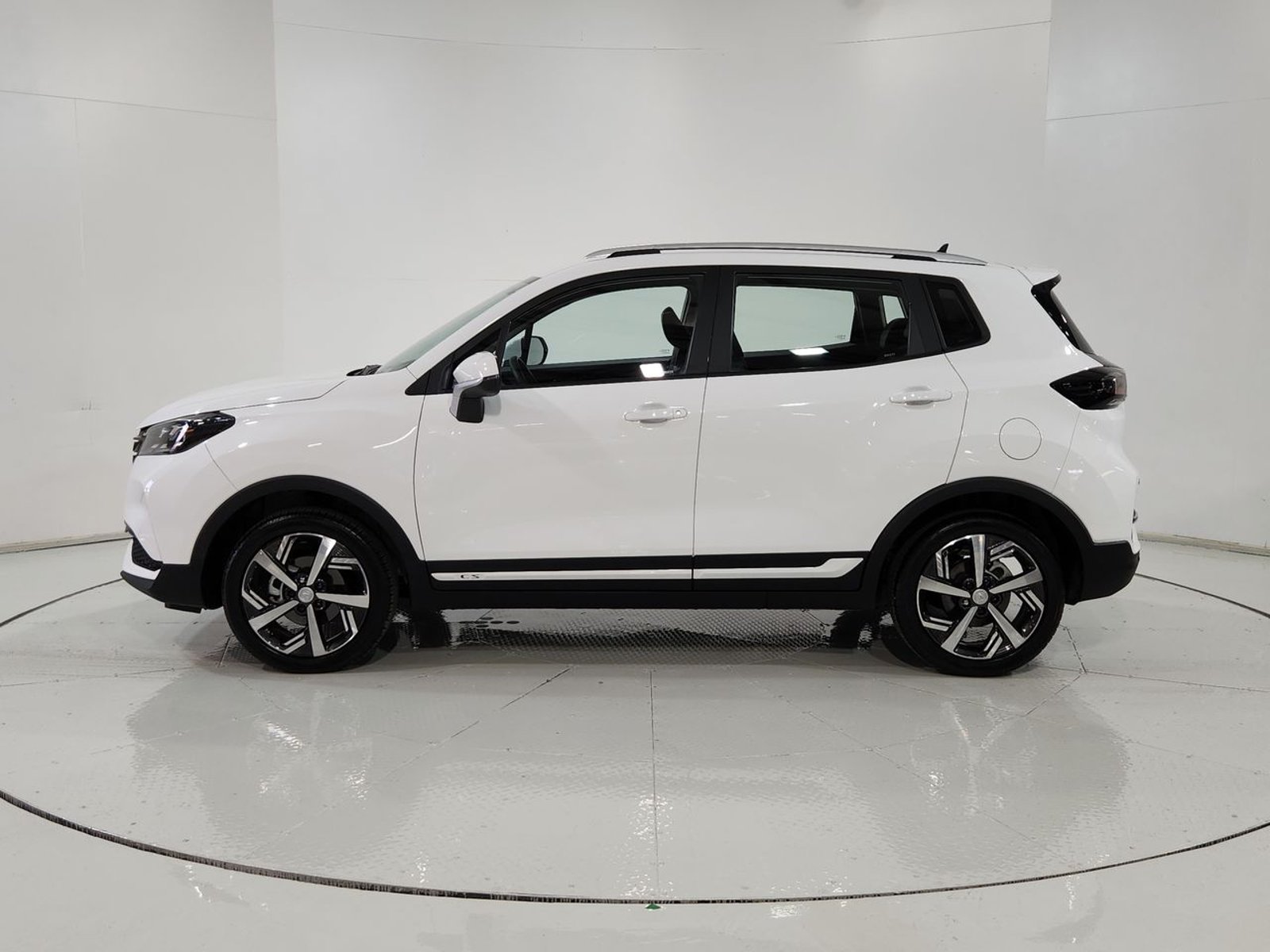 Changan CS15 NEW CS15 1.5 MT 2026 - Imagen 5 de 20