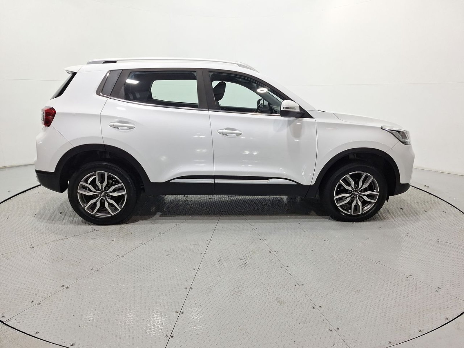 Chery TIGGO 3 1.5 2023 - Imagen 10 de 20