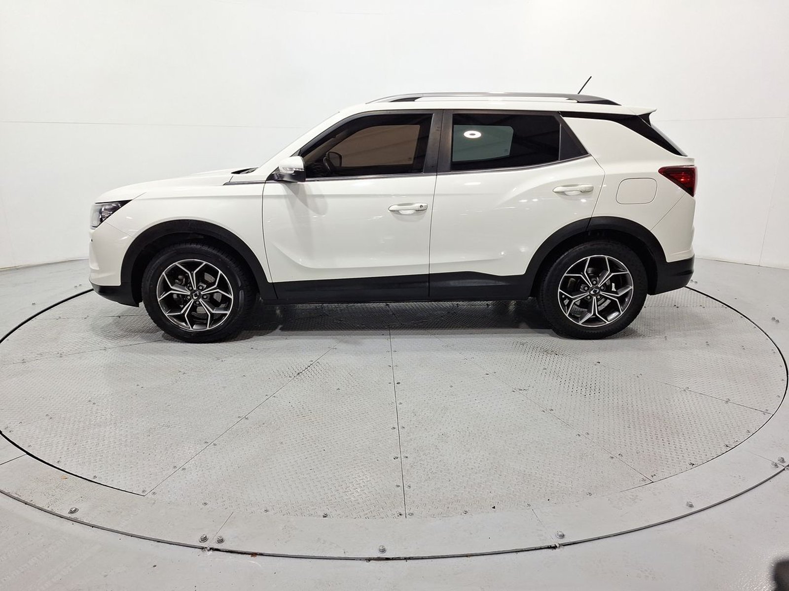 Ssangyong KORANDO NEW KORANDO GLX 1.5 2022 - Imagen 4 de 20