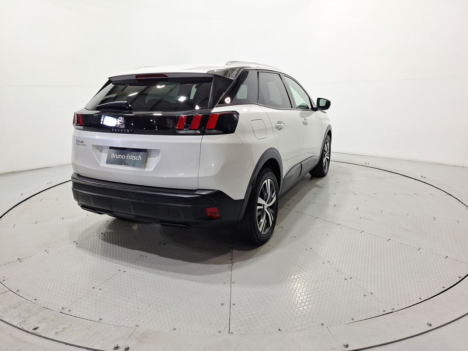 Peugeot 3008 PURETECH 1.2L 2024 - Imagen 8 de 20