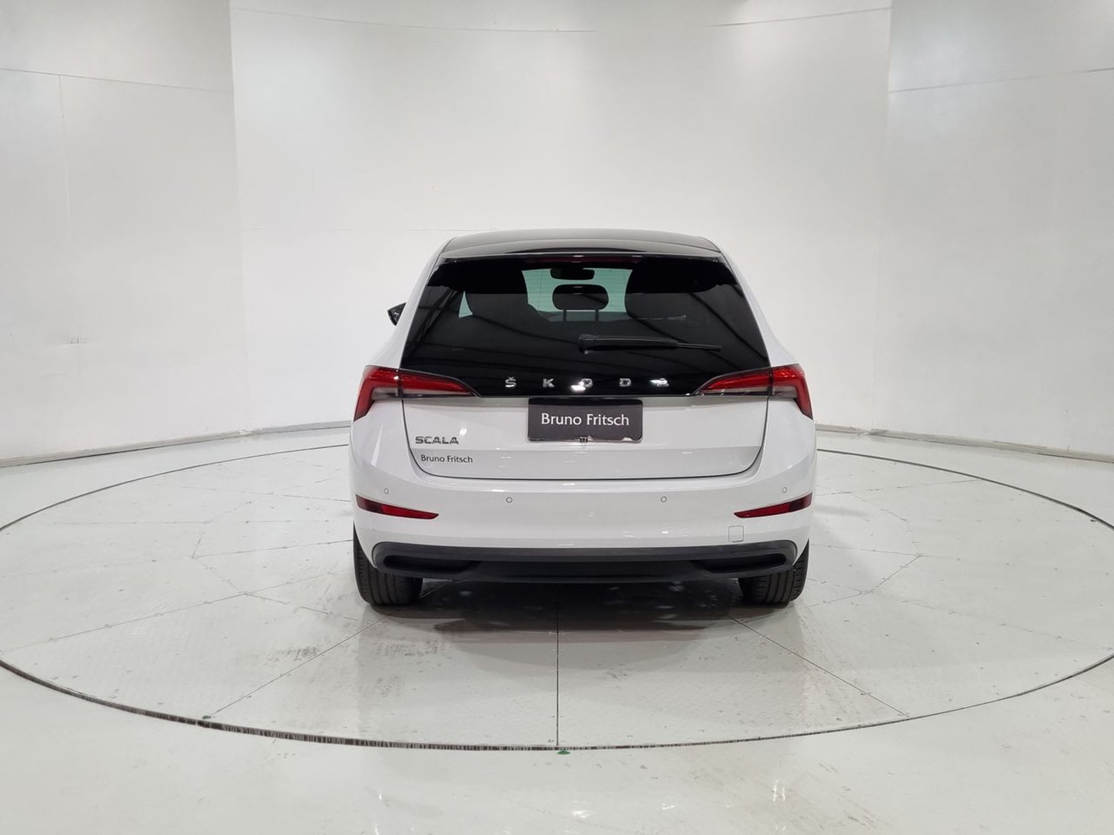Skoda SCALA TSI HB 1.5 AUT 2023 - Imagen 9 de 20