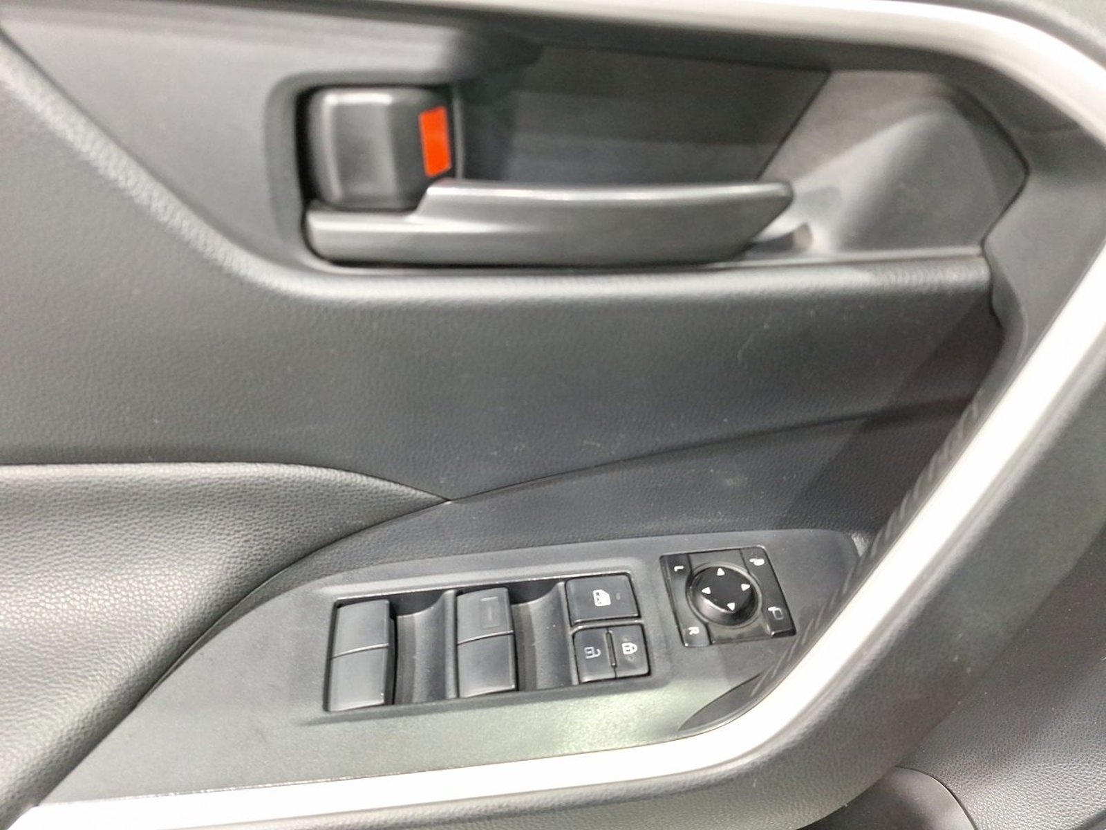 Toyota RAV4 OTTO 2.0 AUT 2022 - Imagen 16 de 20
