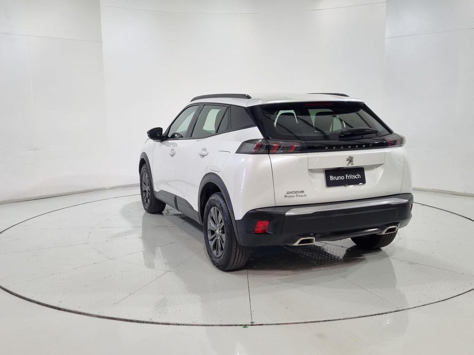 Peugeot 2008 PURETECH 130 1.2 2023 - Imagen 8 de 20