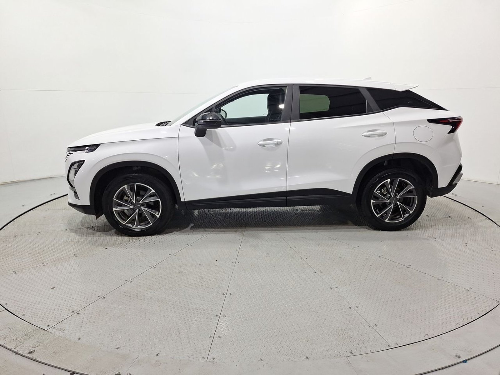 Omoda C5 1.5 AUT 2025 - Imagen 4 de 20