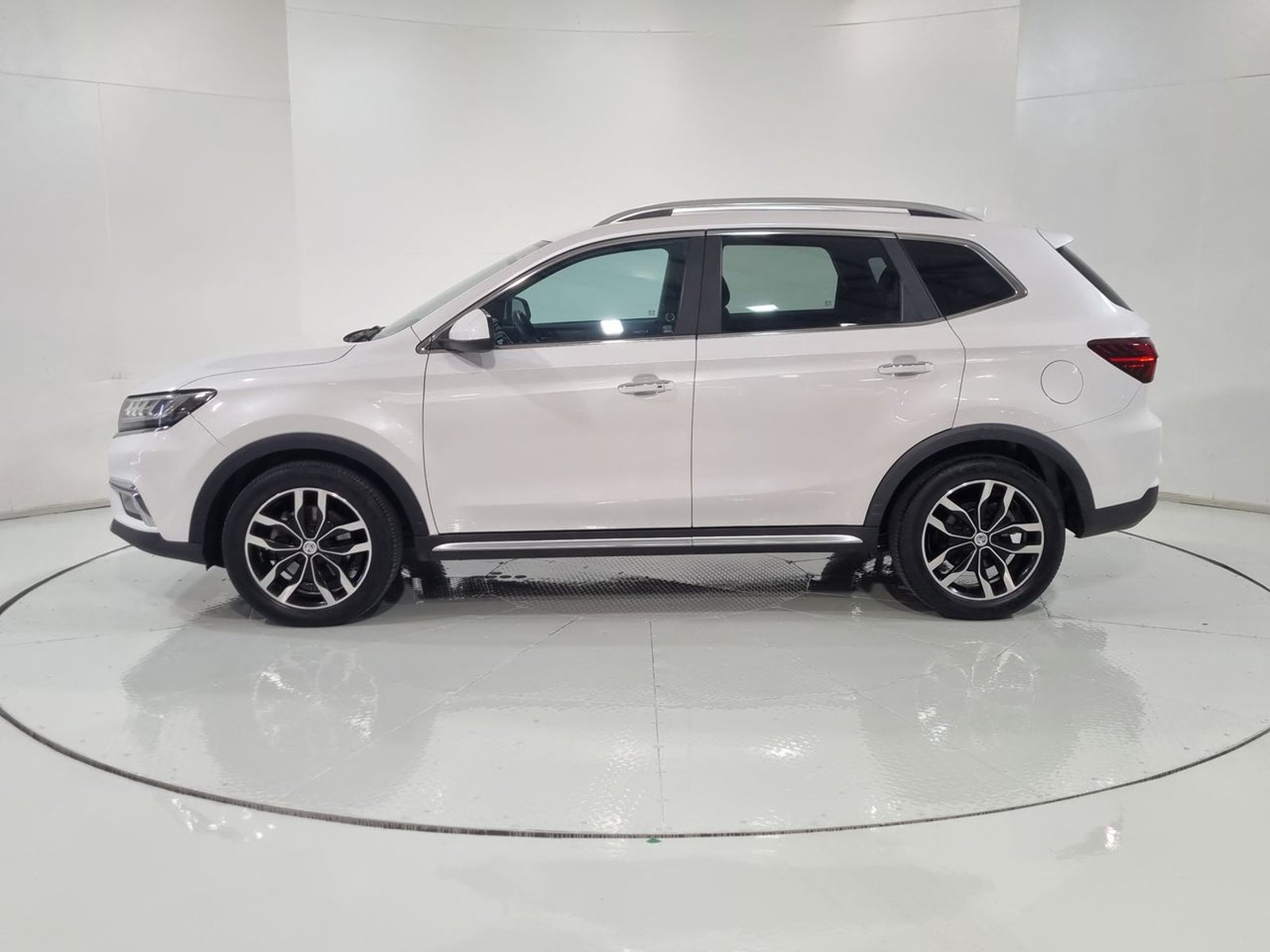 Mg RX5 DCT 4X4 2.0 AUT 2020 - Imagen 5 de 20