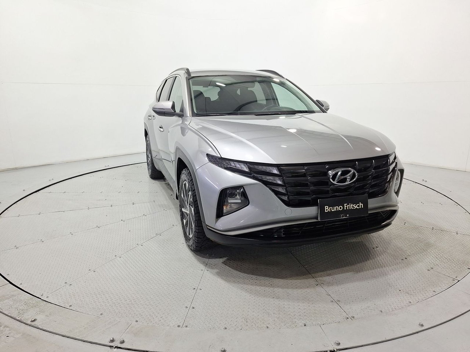 Hyundai TUCSON NX4 2.0 AT 2024 - Imagen 12 de 20