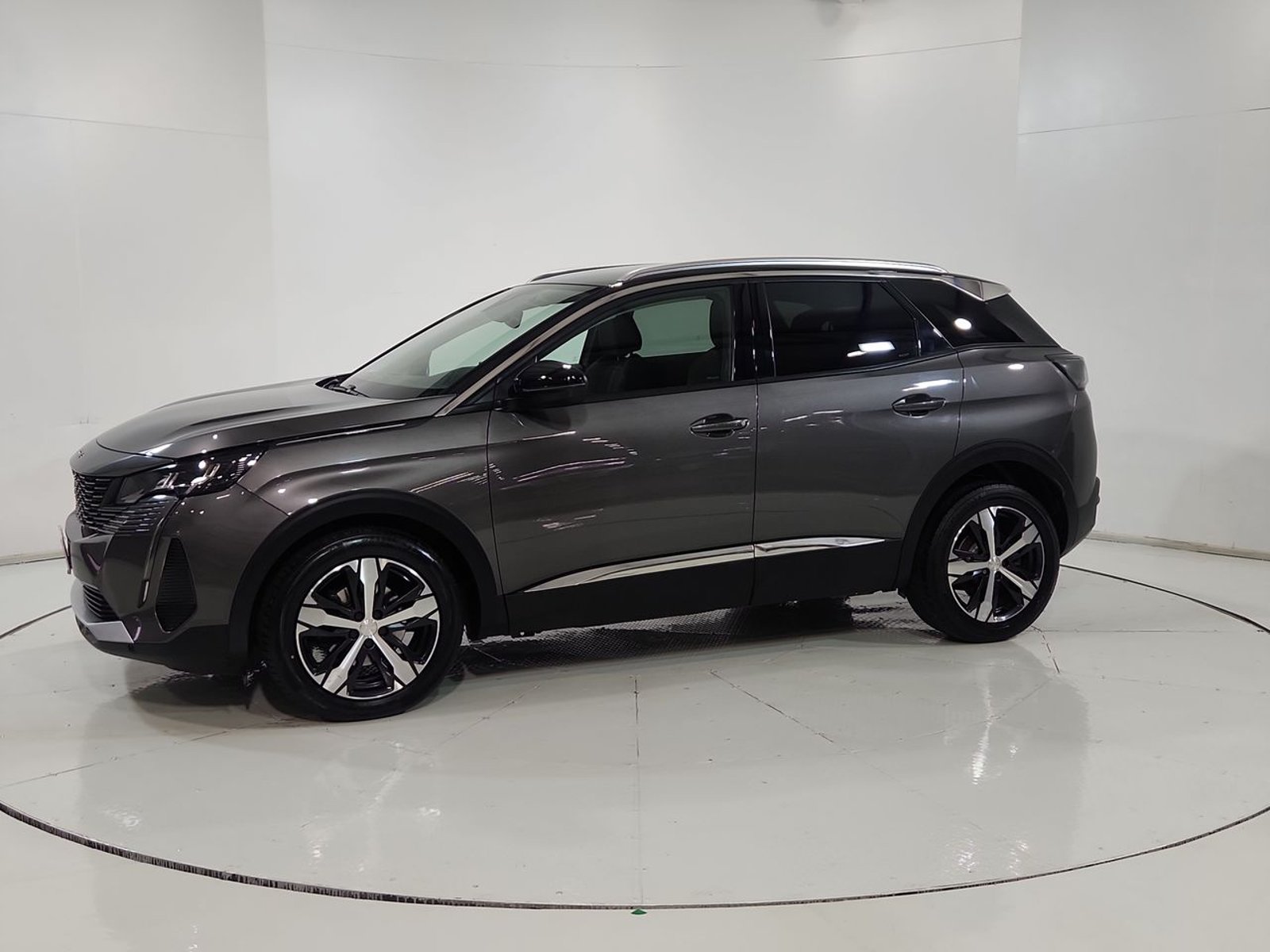 Peugeot 3008 ALLURE 1.6 AUT 2021 - Imagen 4 de 20