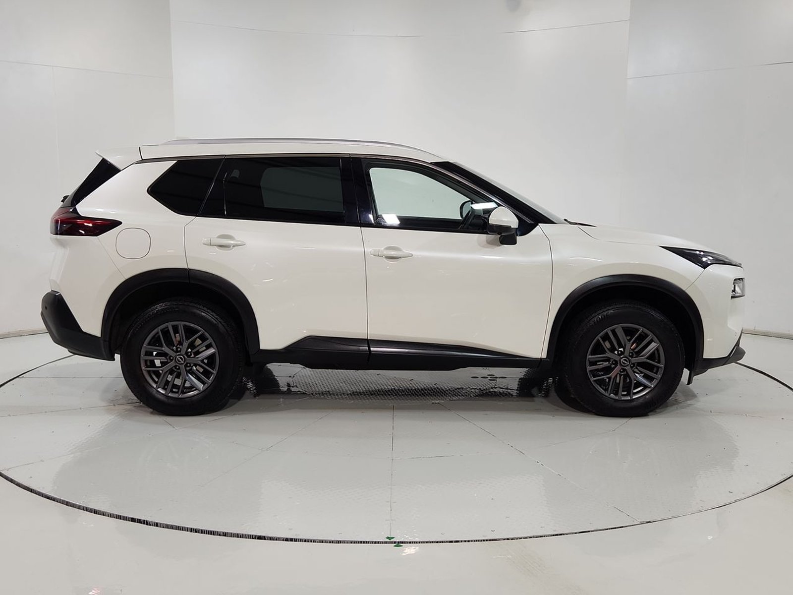 Nissan X-TRAIL X TRAIL 4X2 5P CVT 2.5 2023 - Imagen 13 de 20