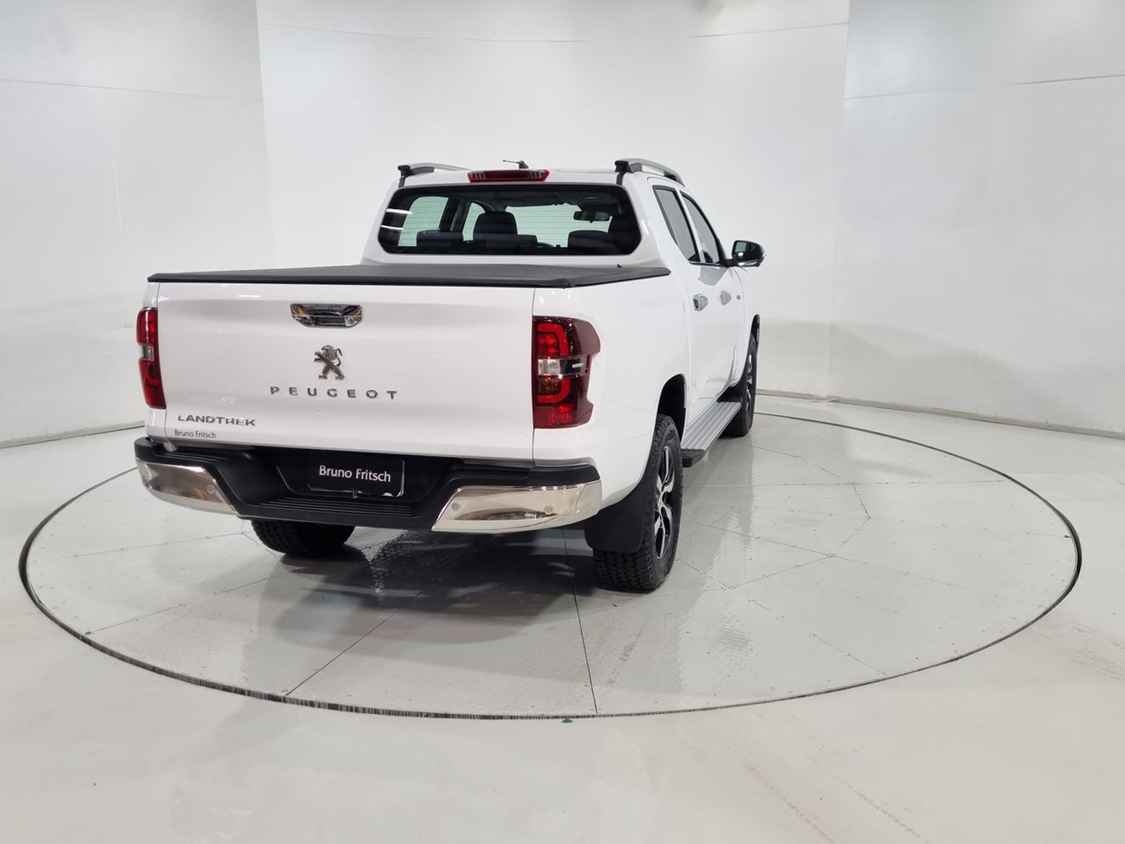 Peugeot LANDTREK BLUEHDI 4X4 2.2 AUT 2026 - Imagen 10 de 20