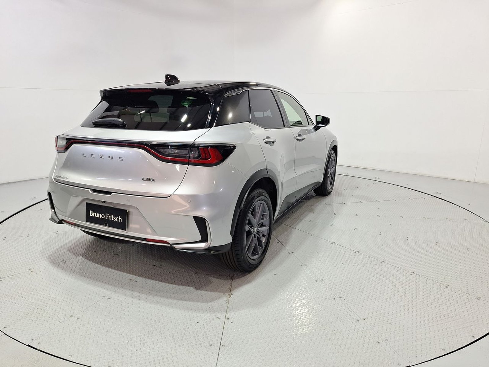 Lexus LBX HEV 1.5 AUT 2024 - Imagen 8 de 20