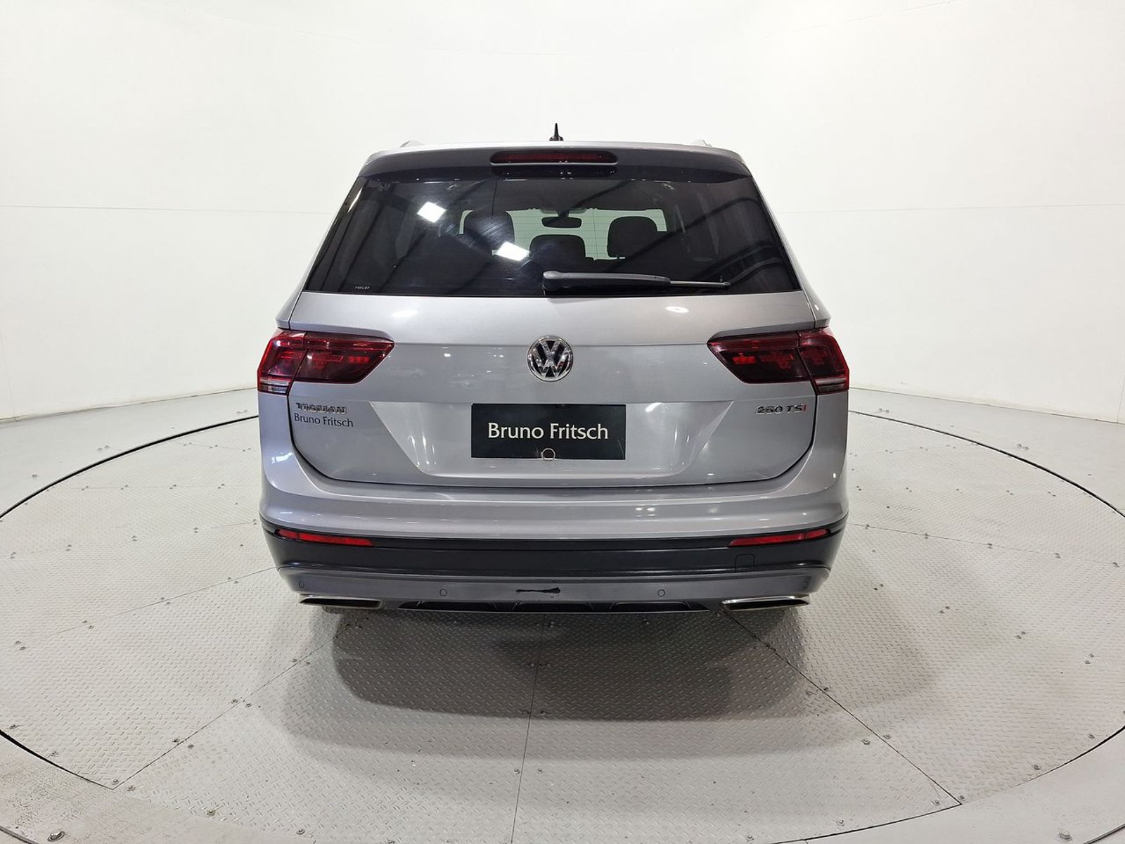 Volkswagen TIGUAN 1.4 AT 2021 - Imagen 7 de 20