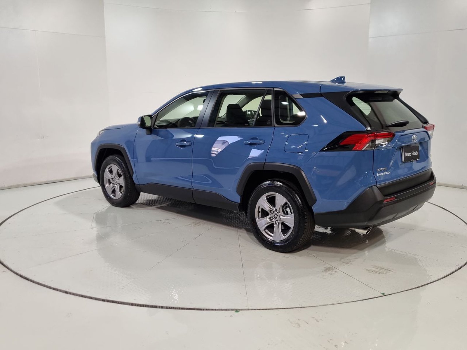 Toyota RAV4 4X2 2.0 AT 2026 - Imagen 7 de 20
