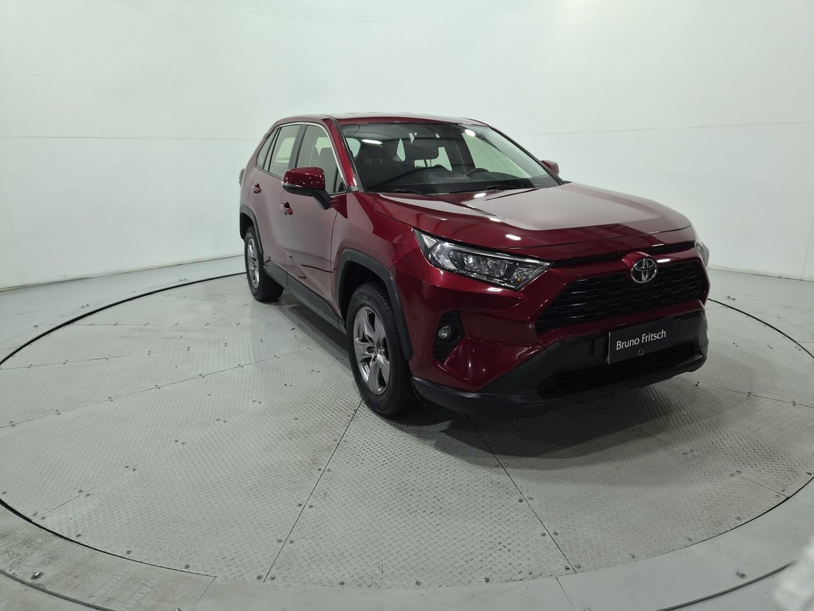 Toyota RAV4 4X2 2.0 AUT 2023 - Imagen 12 de 20