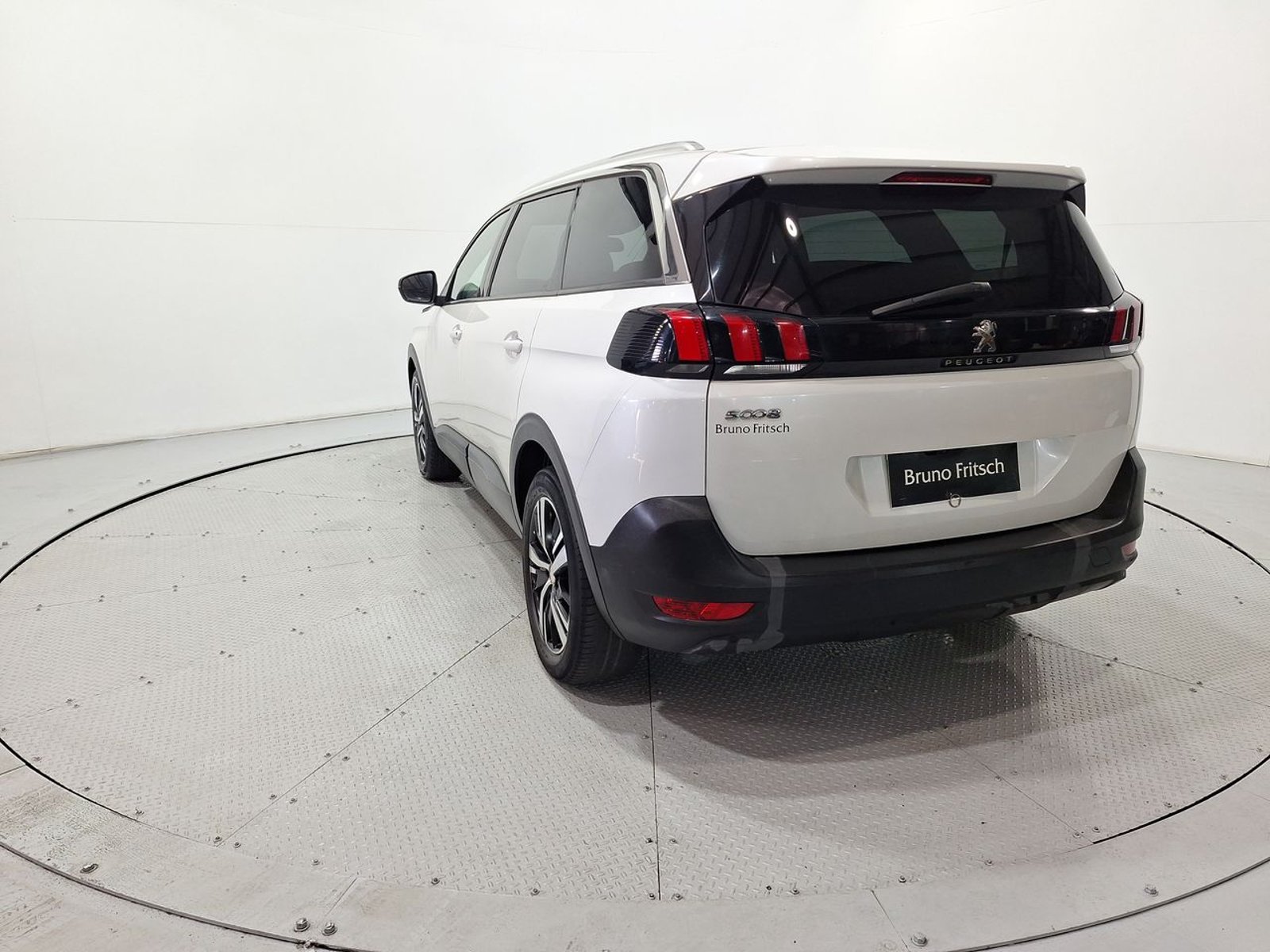Peugeot 5008 ACTIVE BLUEHDI 1.5 AUT 2020 - Imagen 6 de 20