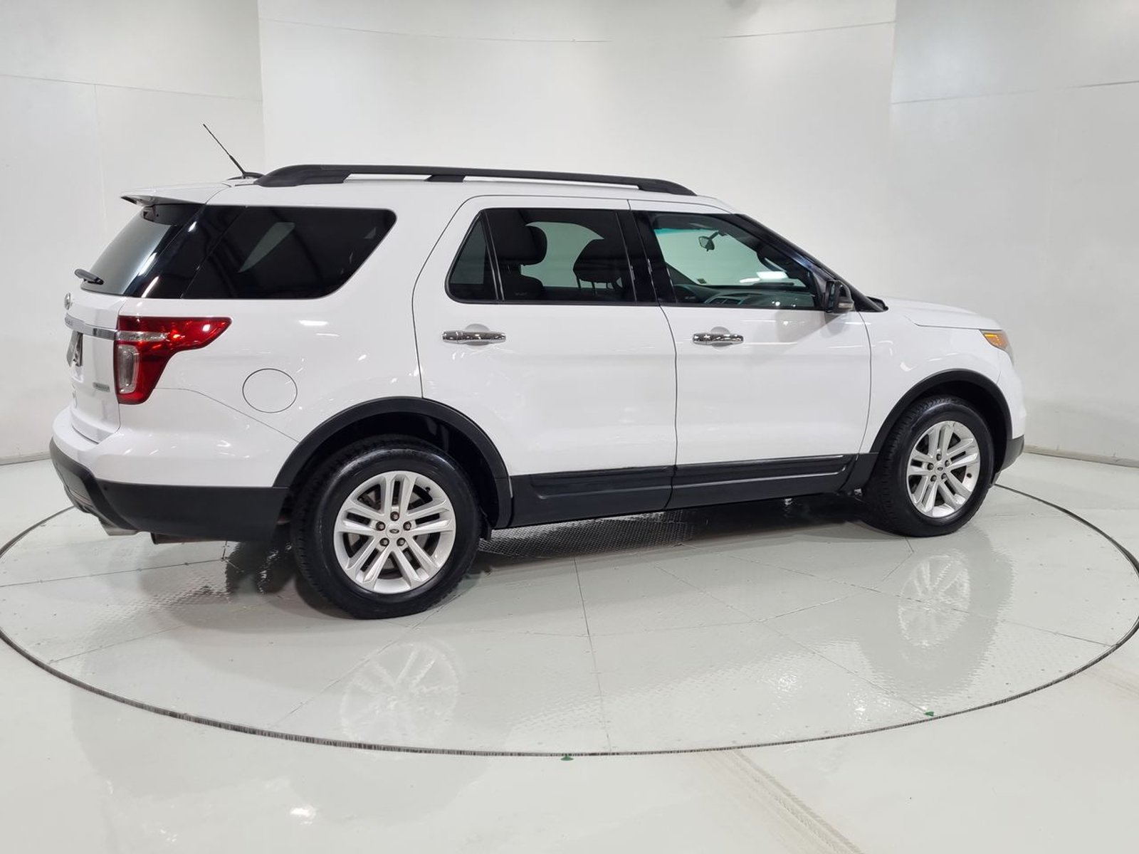 Ford EXPLORER 2.0 AUT 2014 - Imagen 12 de 20