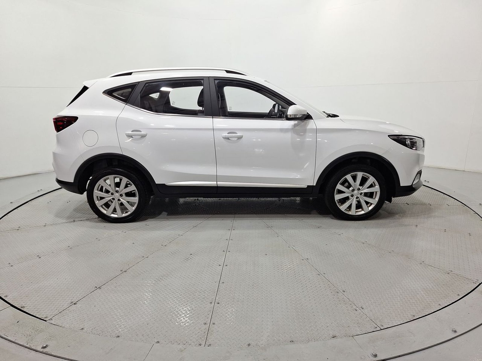 Mg ZS 1.5L AUT 2025 - Imagen 10 de 20