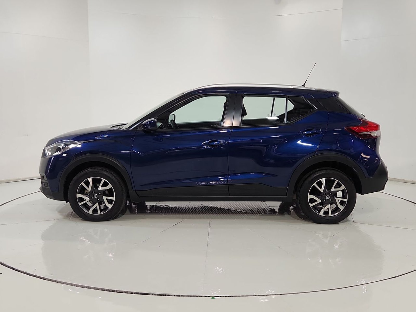 Nissan KICKS 1.6 2021 - Imagen 5 de 20
