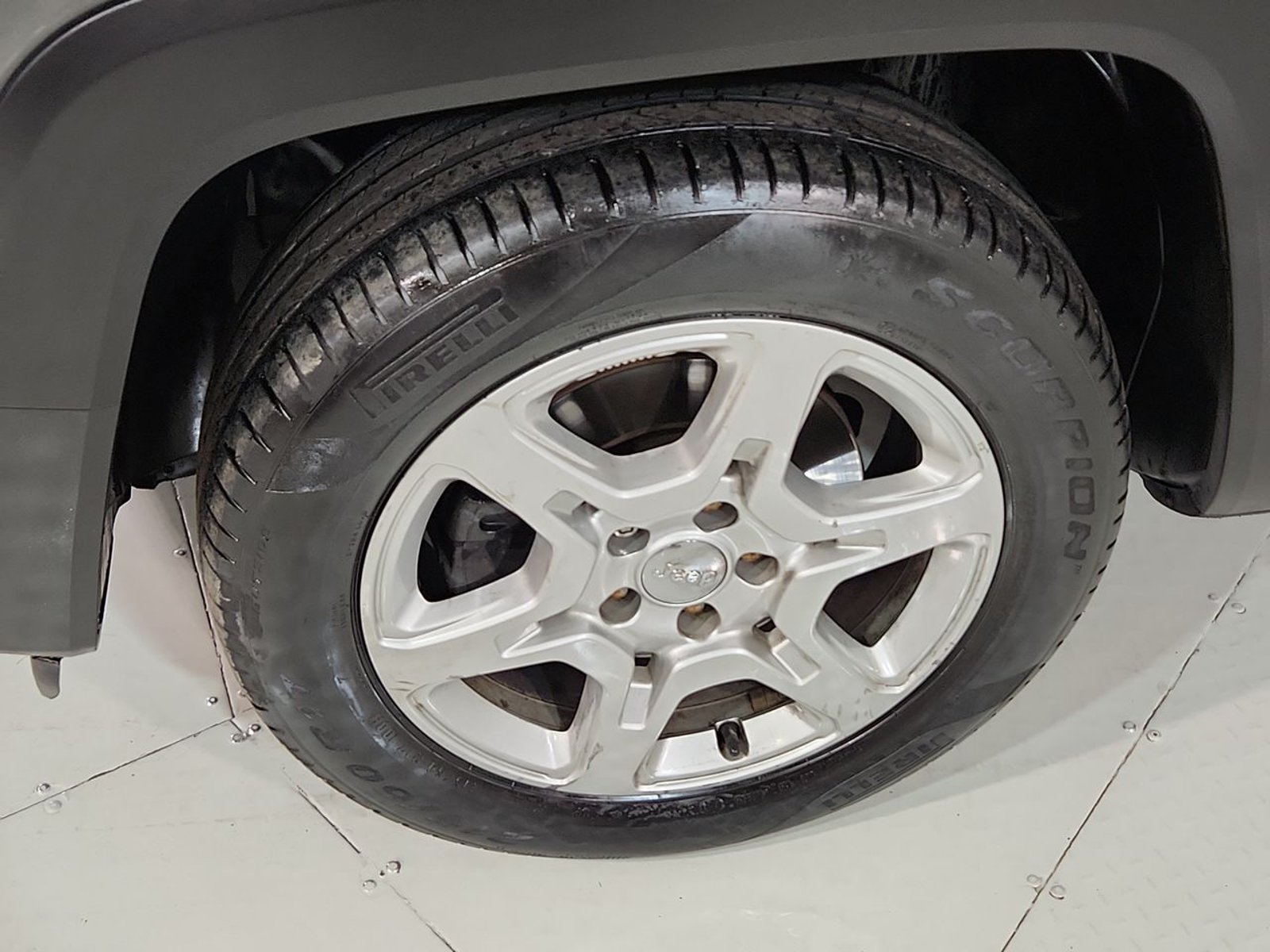 Jeep RENEGADE SPORT 1.3 AUT 2024 - Imagen 18 de 20