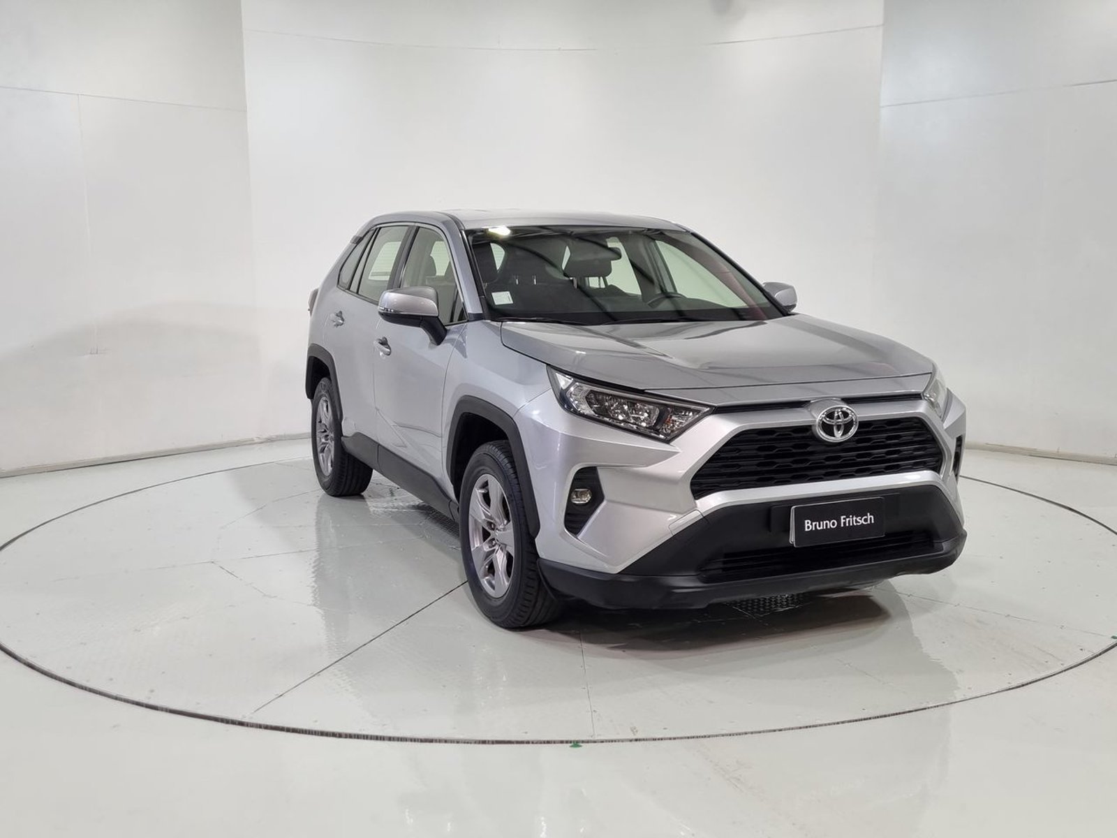Toyota RAV4 OTTO 2.0 AUT 2023 - Imagen 16 de 20