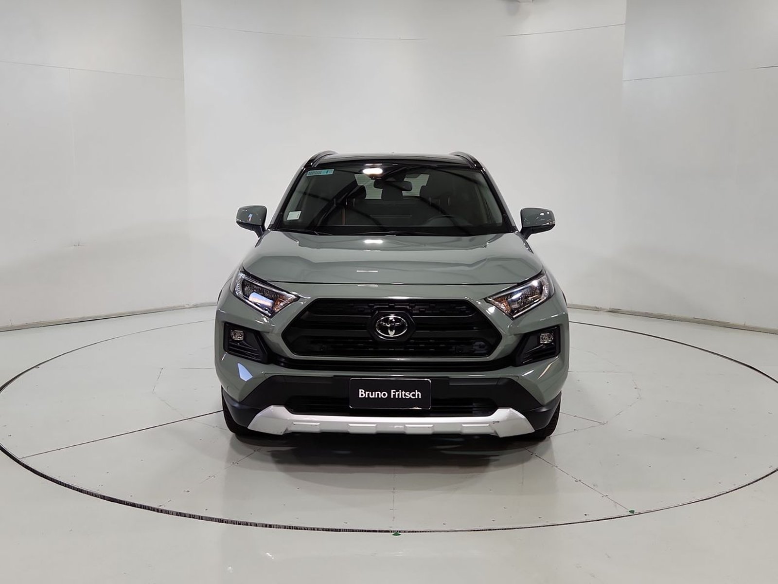 Toyota RAV4 4X4 OTTO 2.5 AT 2023 - Imagen 17 de 20