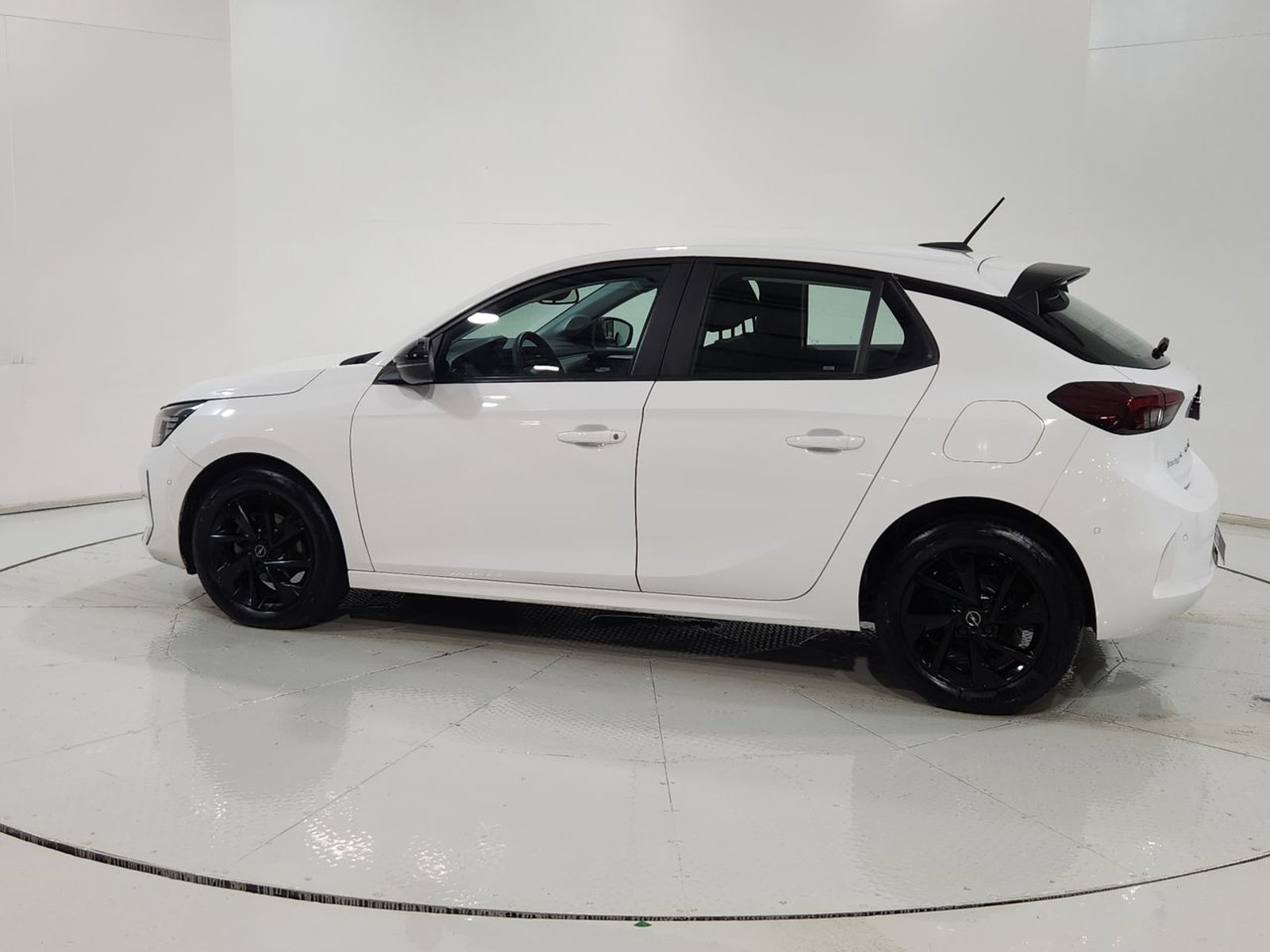 Opel CORSA 4X2 1.2 2024 - Imagen 6 de 20