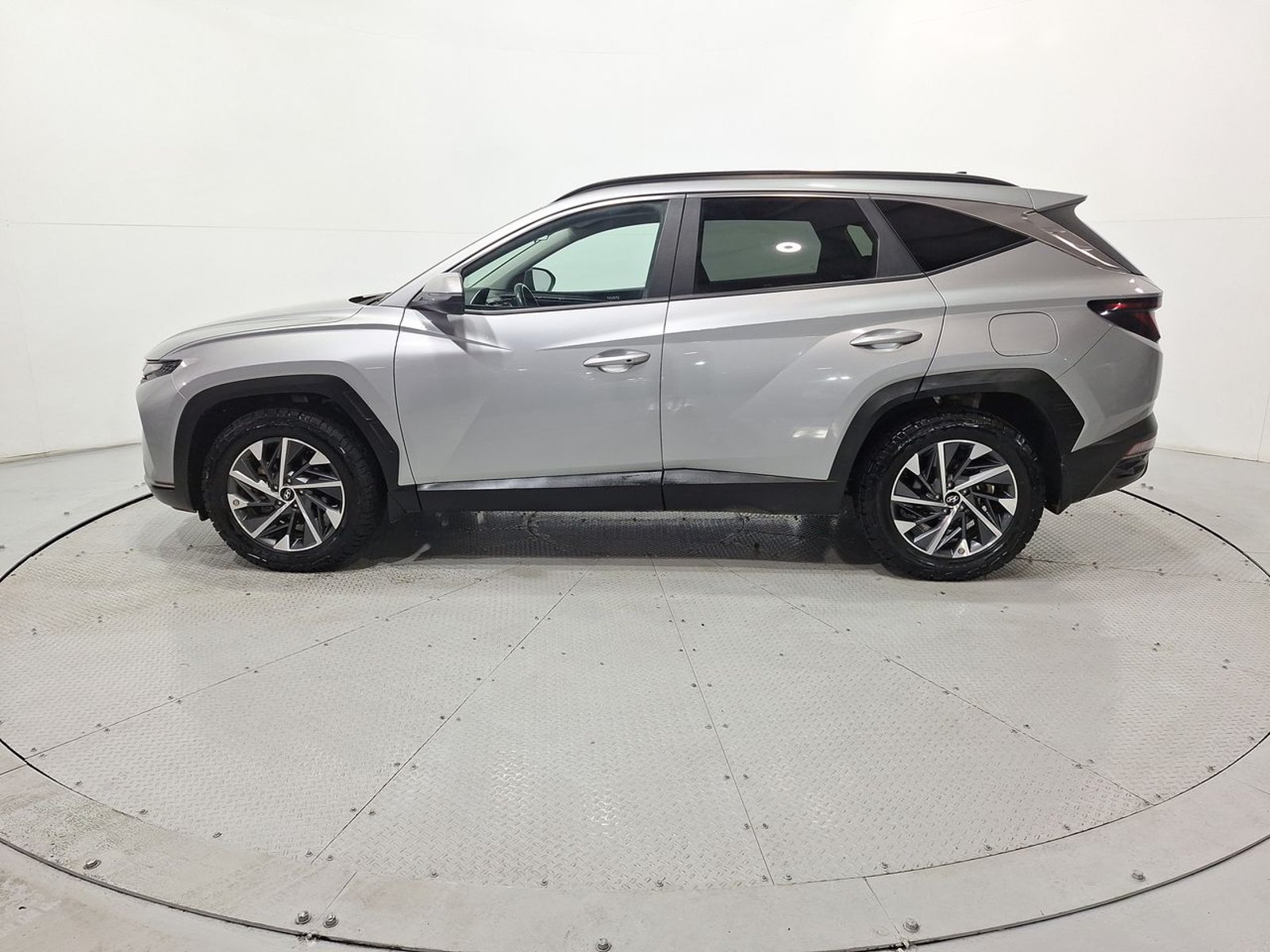 Hyundai TUCSON NX4 2.0 AT 2024 - Imagen 4 de 20