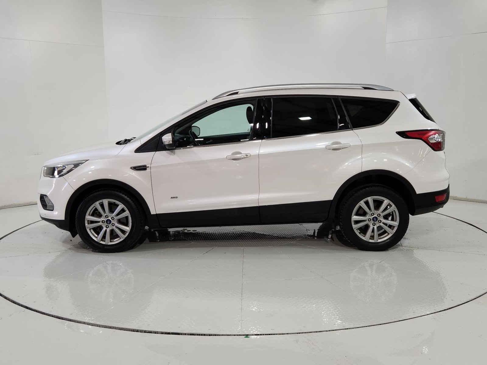Ford ESCAPE 4X4 2.0 AUT 2018 - Imagen 5 de 20
