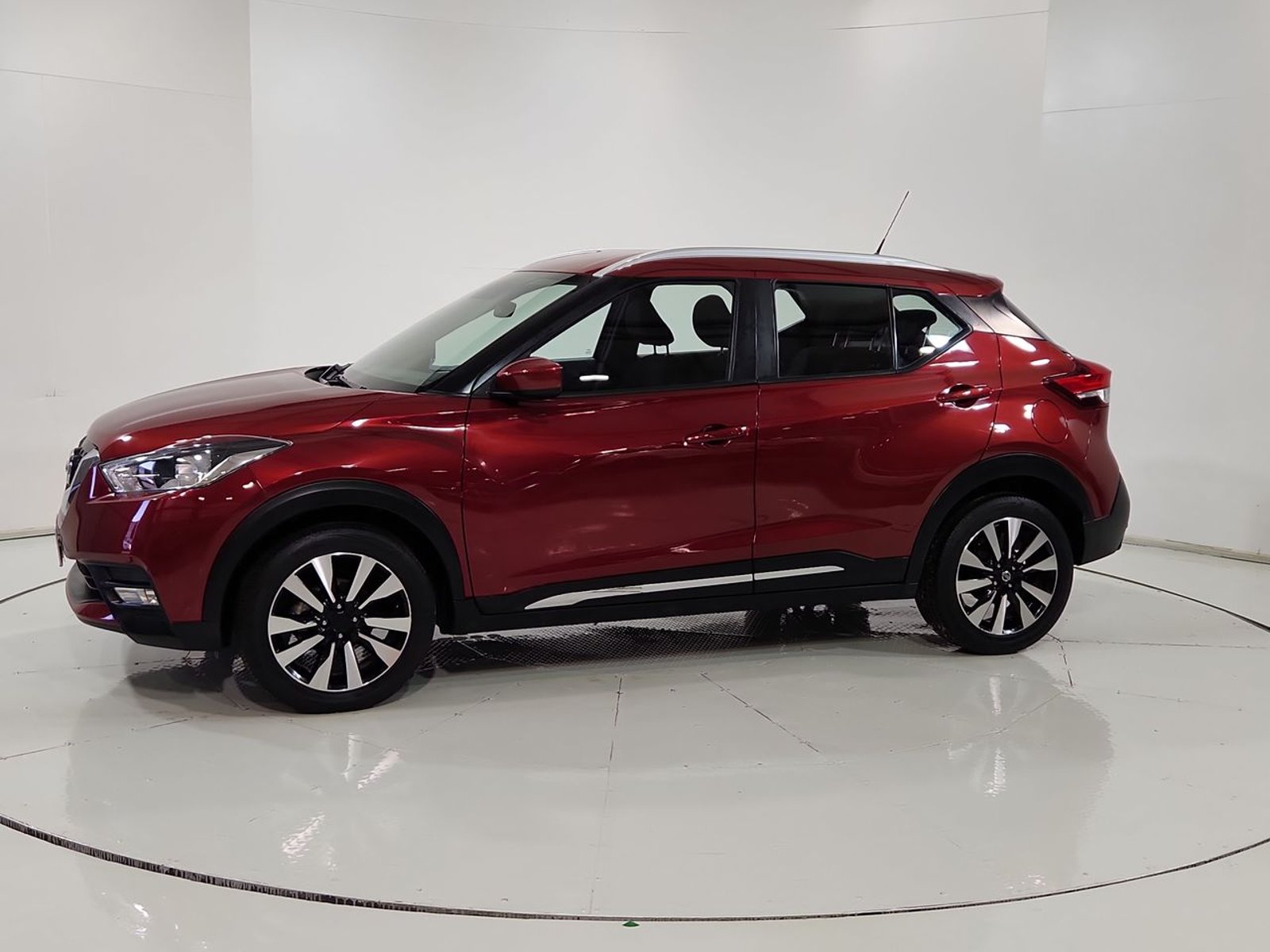 Nissan KICKS 1.6 2019 - Imagen 4 de 20