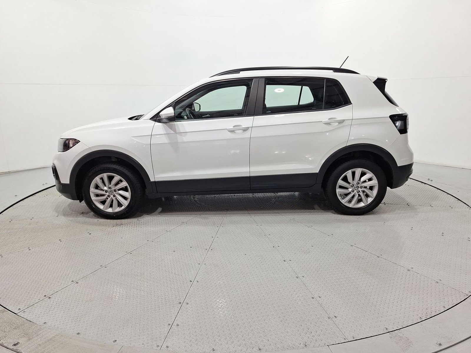 Volkswagen T-CROSS T CROSS TSI 1.0 2023 - Imagen 4 de 20