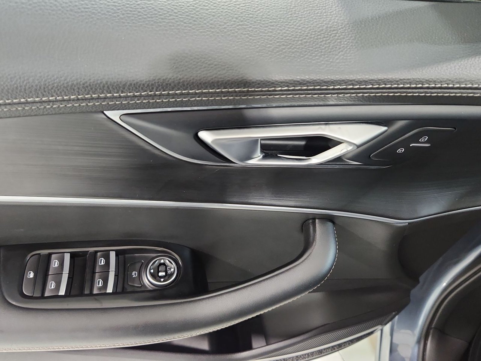 Chery TIGGO 8 GLX 1.5 AUT 2022 - Imagen 20 de 20