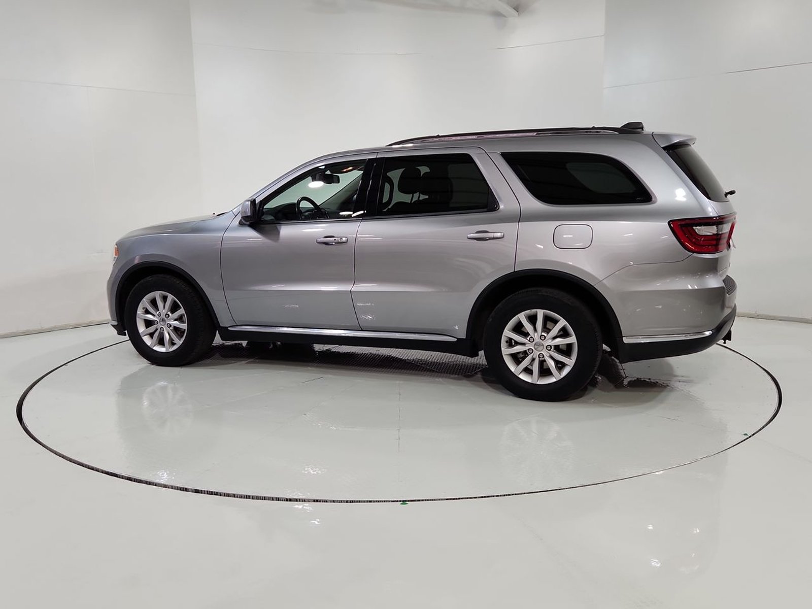 Dodge DURANGO SXT 3.6 AUT 2016 - Imagen 6 de 20