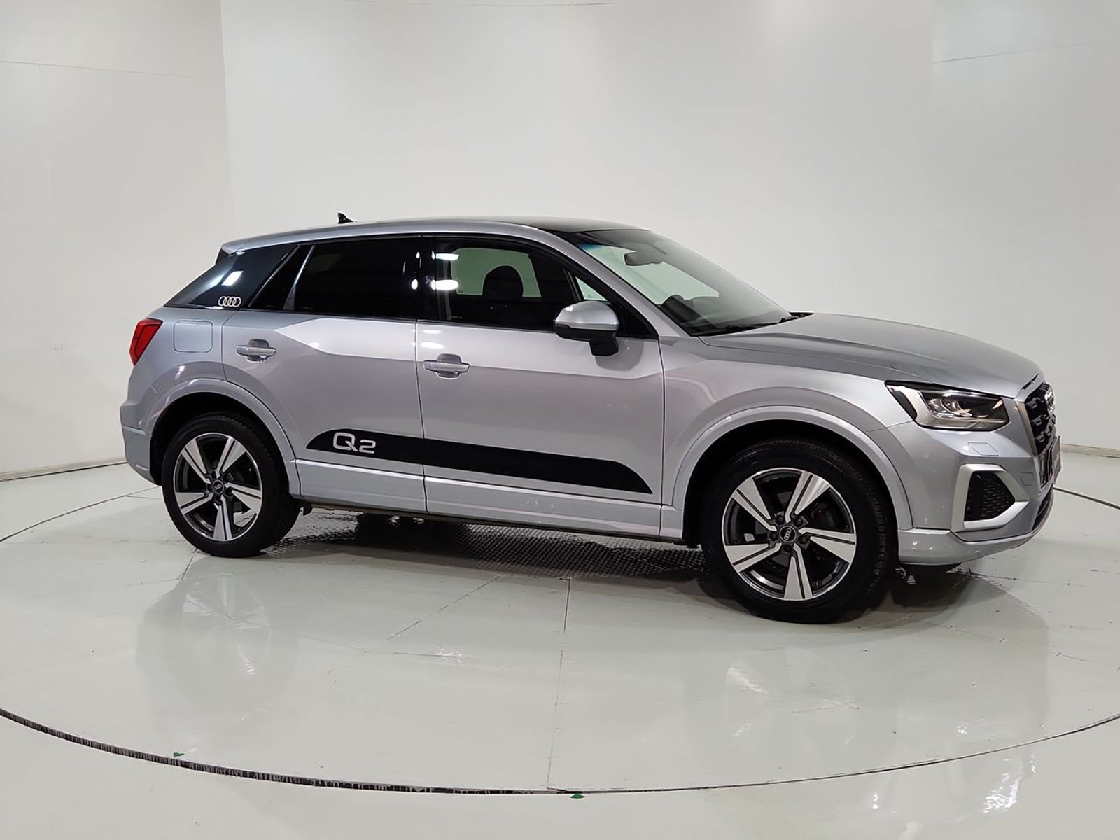 Audi Q2 35 TFSI 1.4 AUT 2022 - Imagen 14 de 20