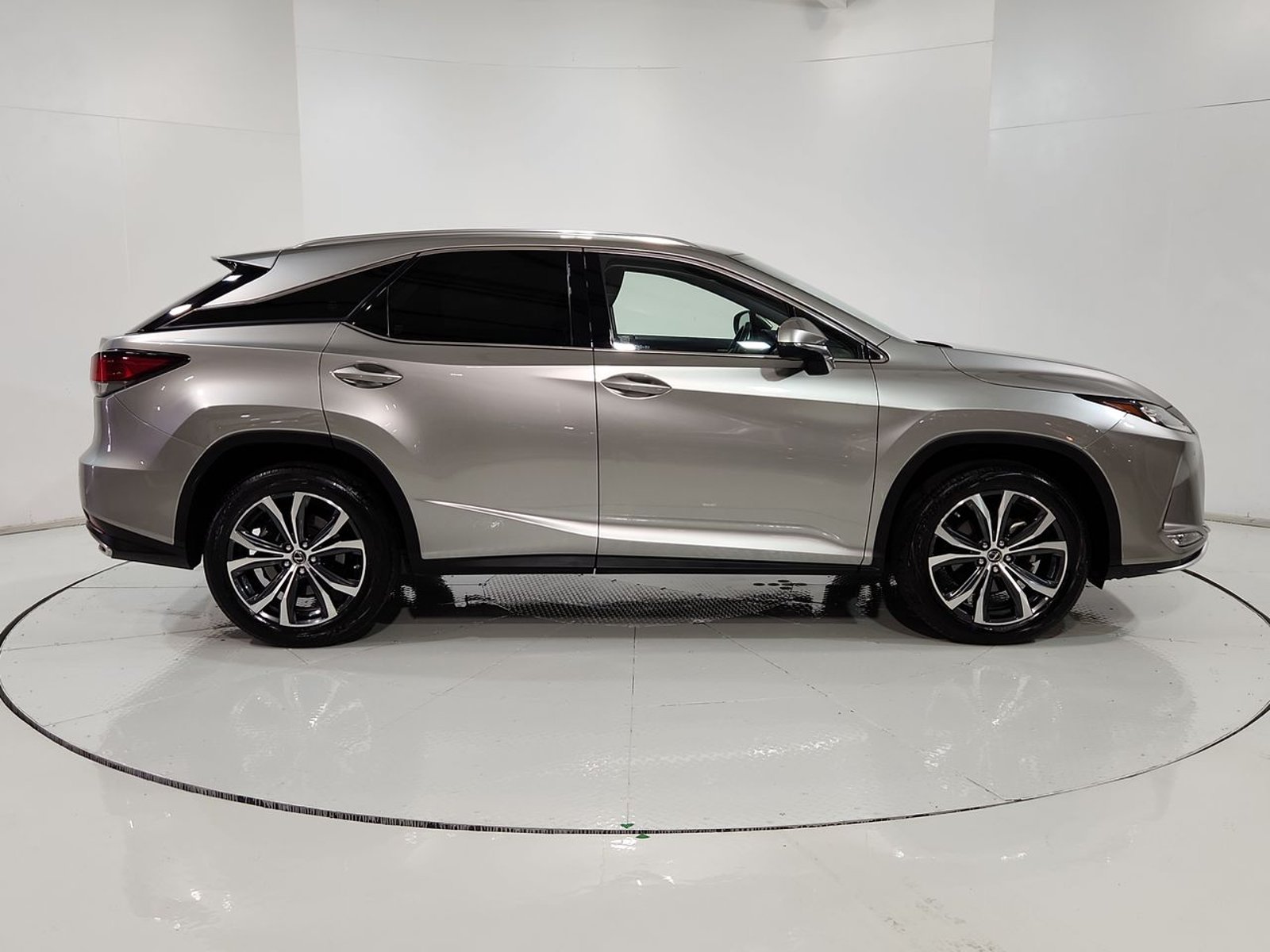 Lexus RX350 4X4 3.5 AT 2022 - Imagen 13 de 20