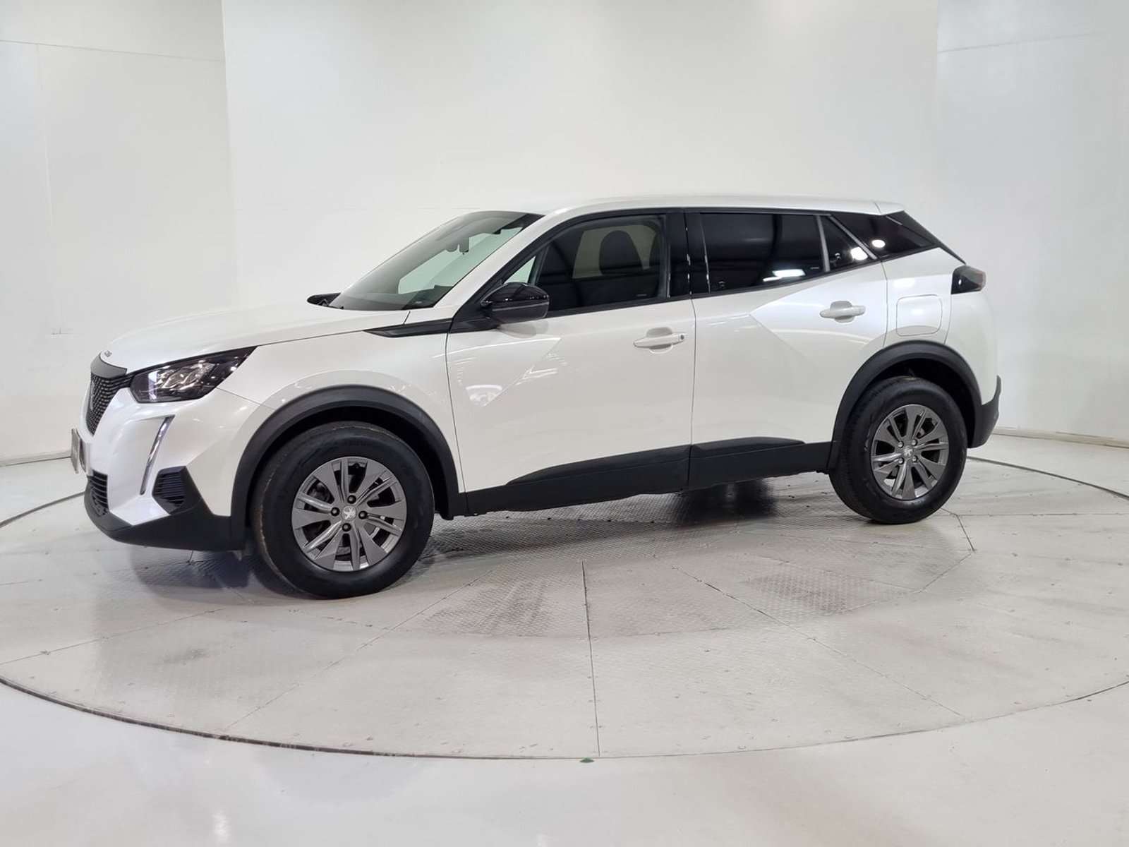 Peugeot 2008 PURETECH 130 4X2 1.2 2023 - Imagen 4 de 20
