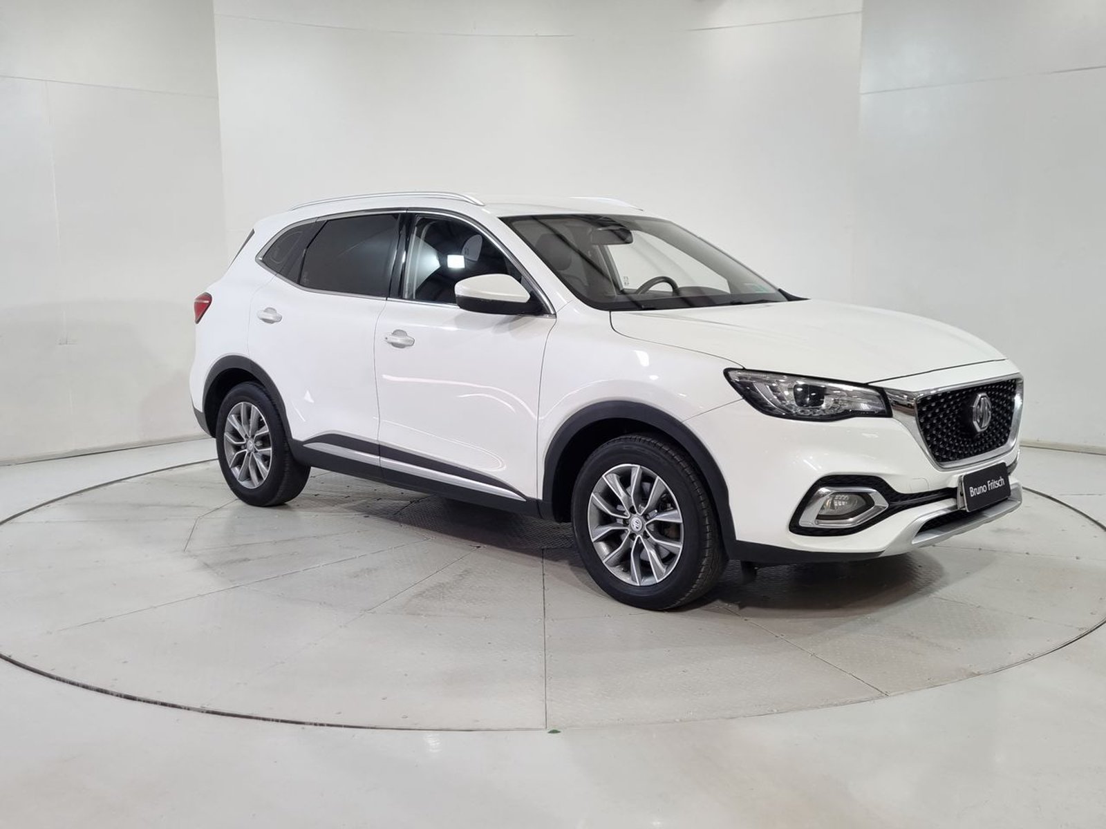 Mg HS MG HS 1.5T MT COM 2023 - Imagen 15 de 20