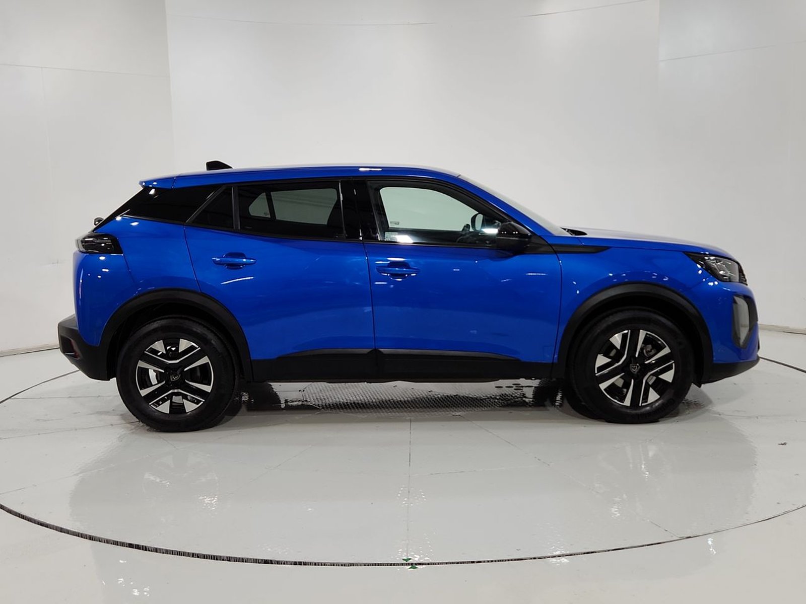 Peugeot 2008 ACTIVE 130 1.2 2025 - Imagen 13 de 20