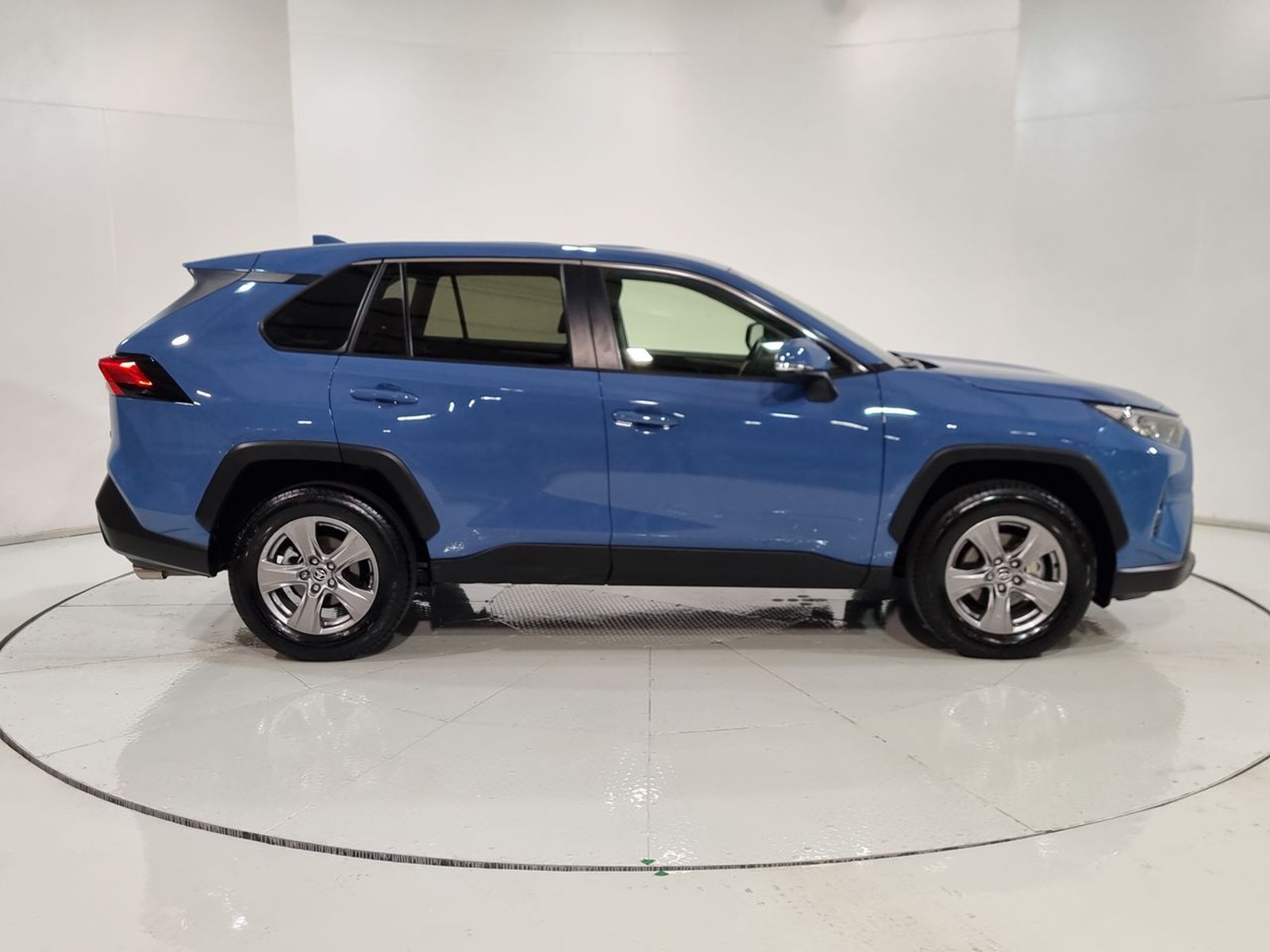 Toyota RAV4 4X2 2.0 AT 2026 - Imagen 13 de 20