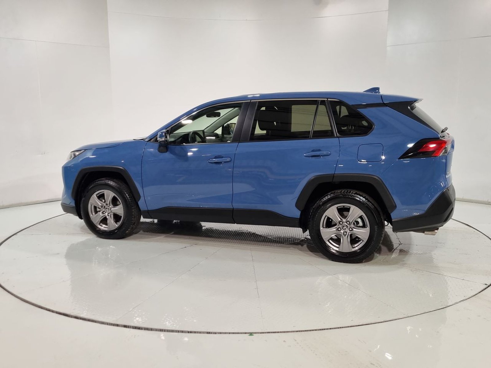 Toyota RAV4 4X2 2.0 AT 2026 - Imagen 6 de 20
